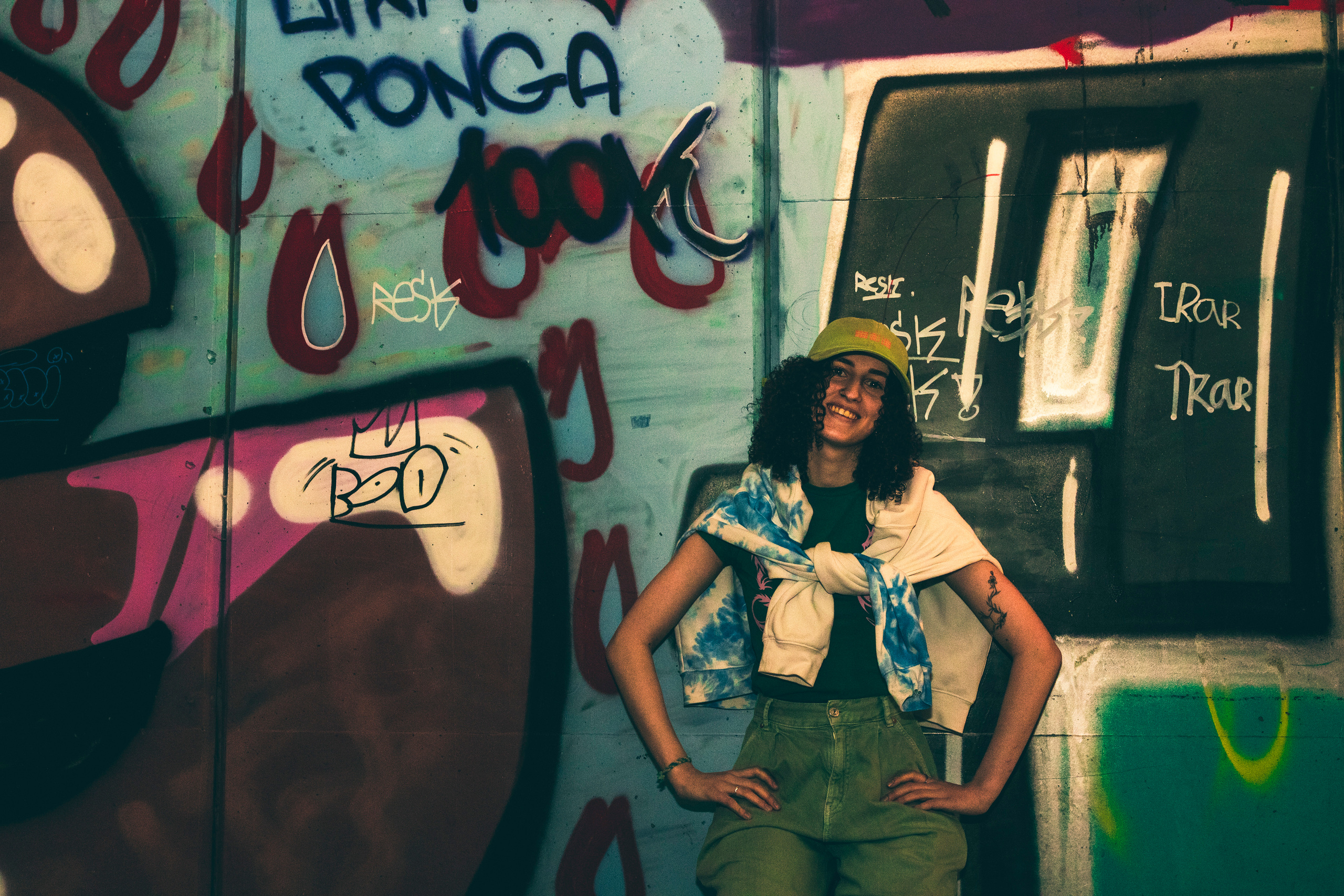 Dancing & Smoking (Diana). Nebula 25 — Fotod teie hingele