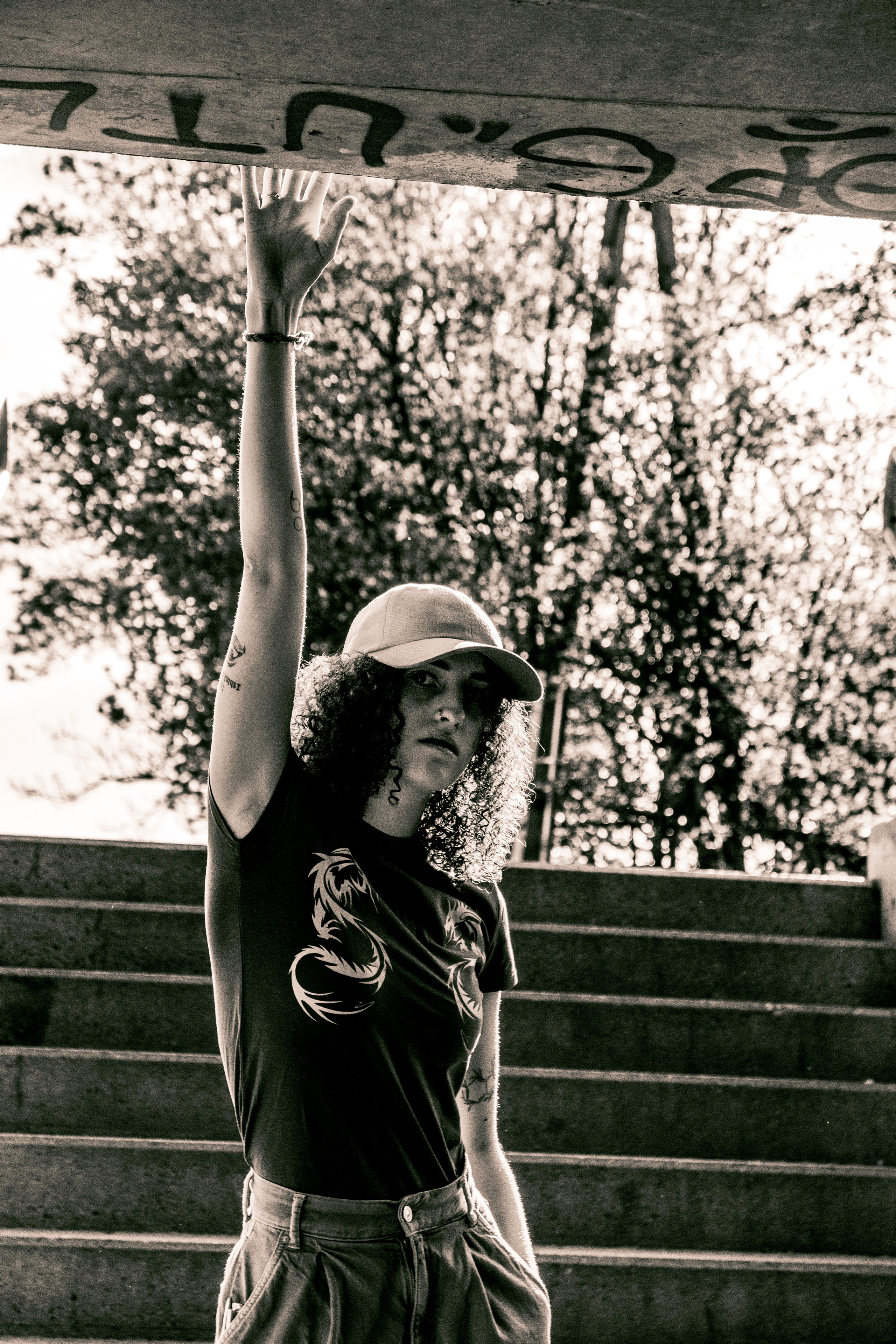 Dancing & Smoking (Diana). Nebula 25 — Fotod teie hingele