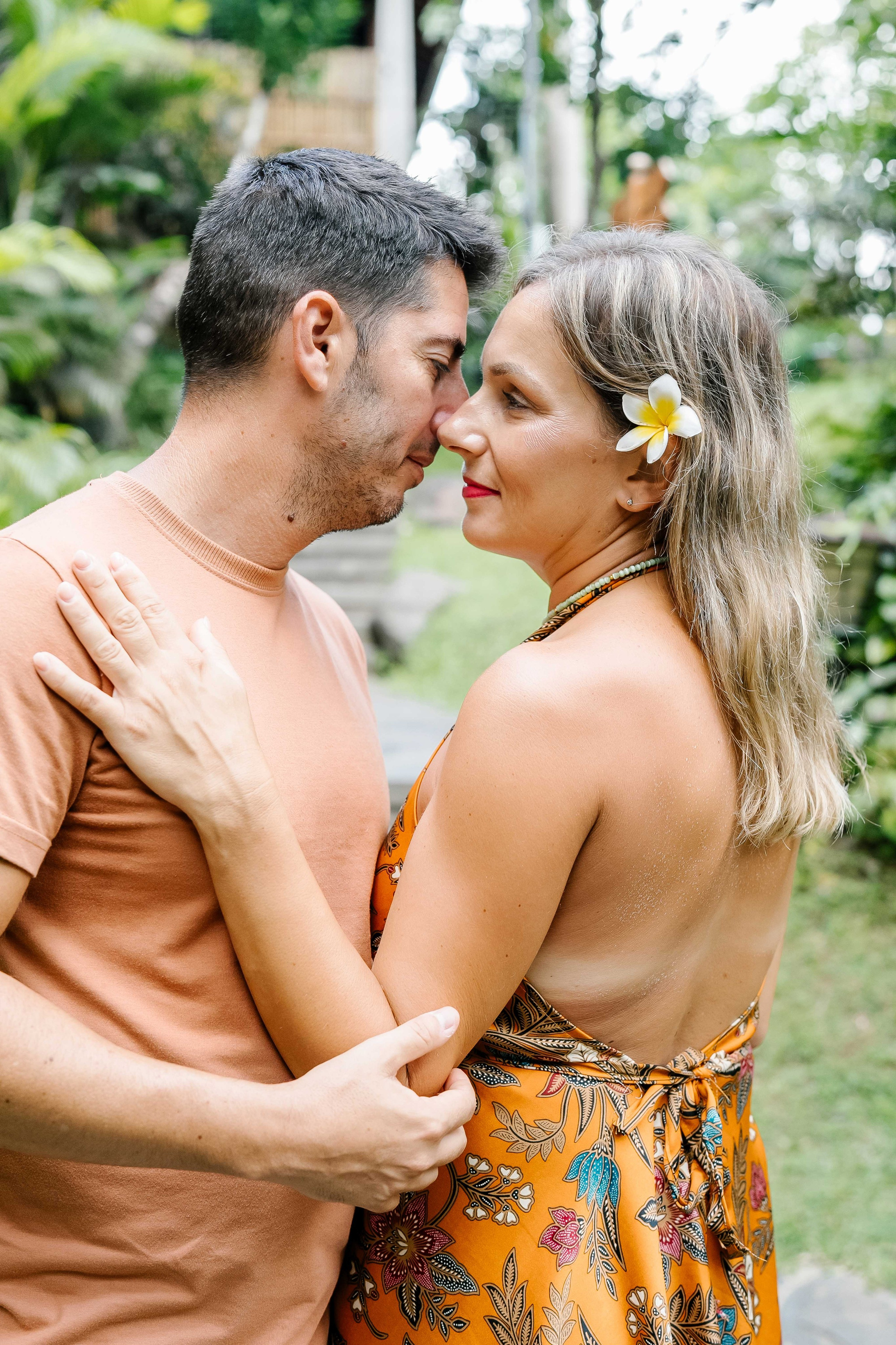 Honeymoon Photoshoot in bali. Female Photographer in Bali