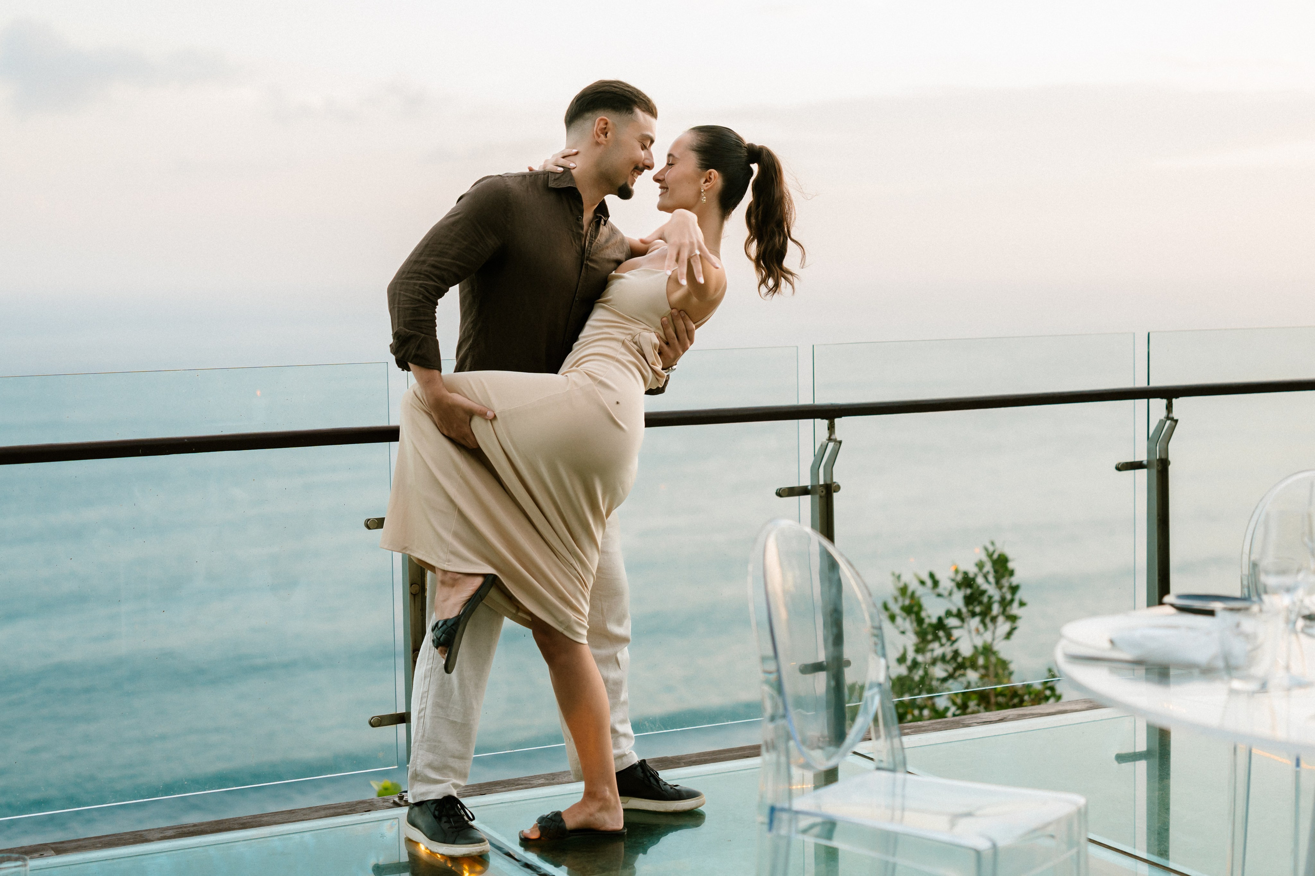 Nicolaos & Ivanna. Female Photographer in Bali