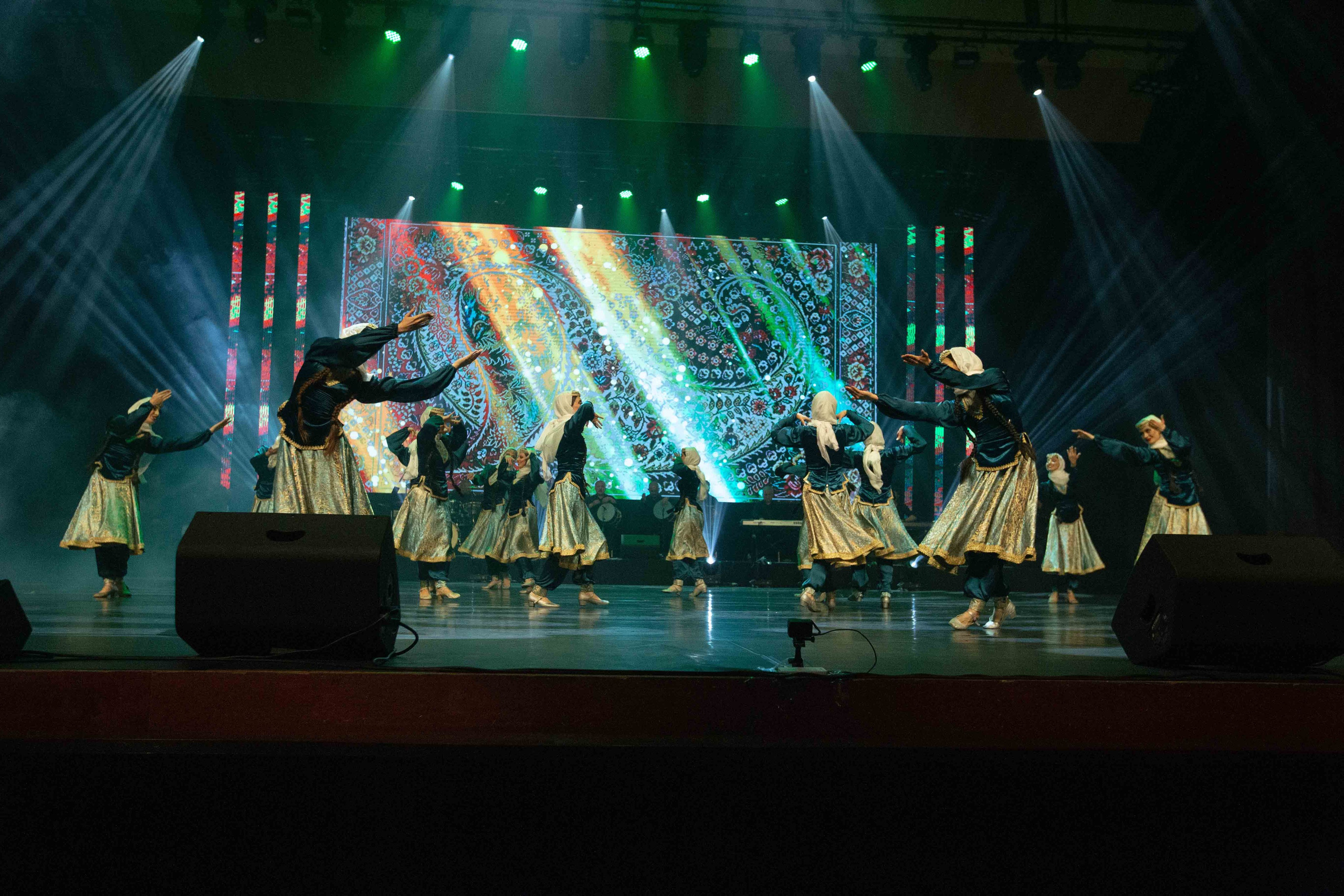 STATE DANCE ENSEMBLE. Wedding&Event photographer Ismail Rzayev in Baku
