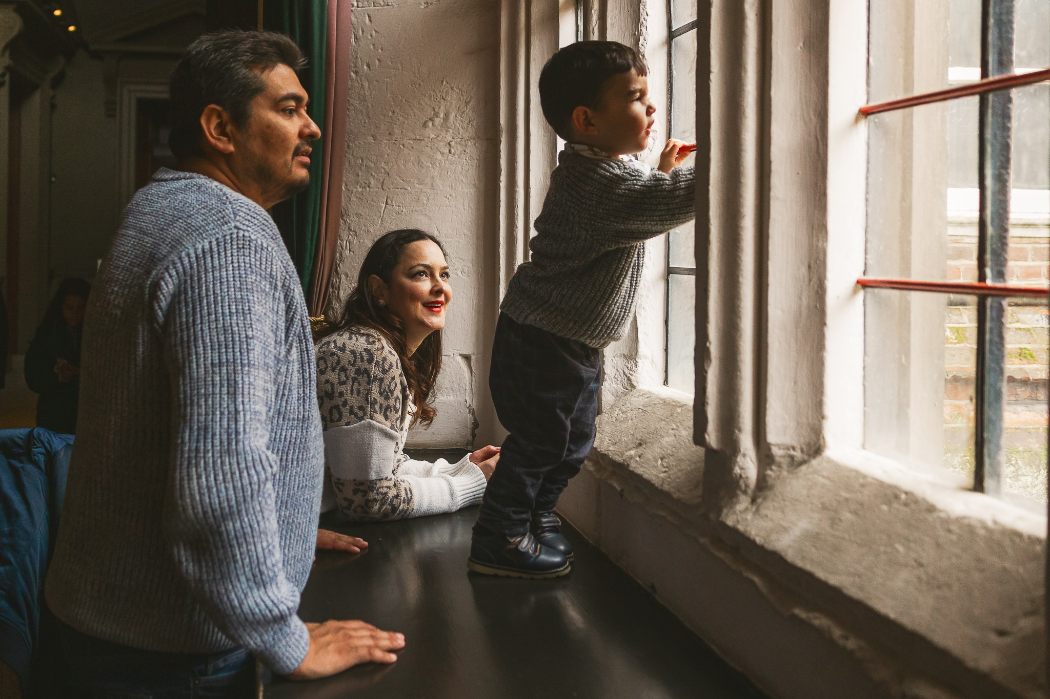 Exploring the Museum with Ana Paula, Thiago & Leo. Giandamorgana