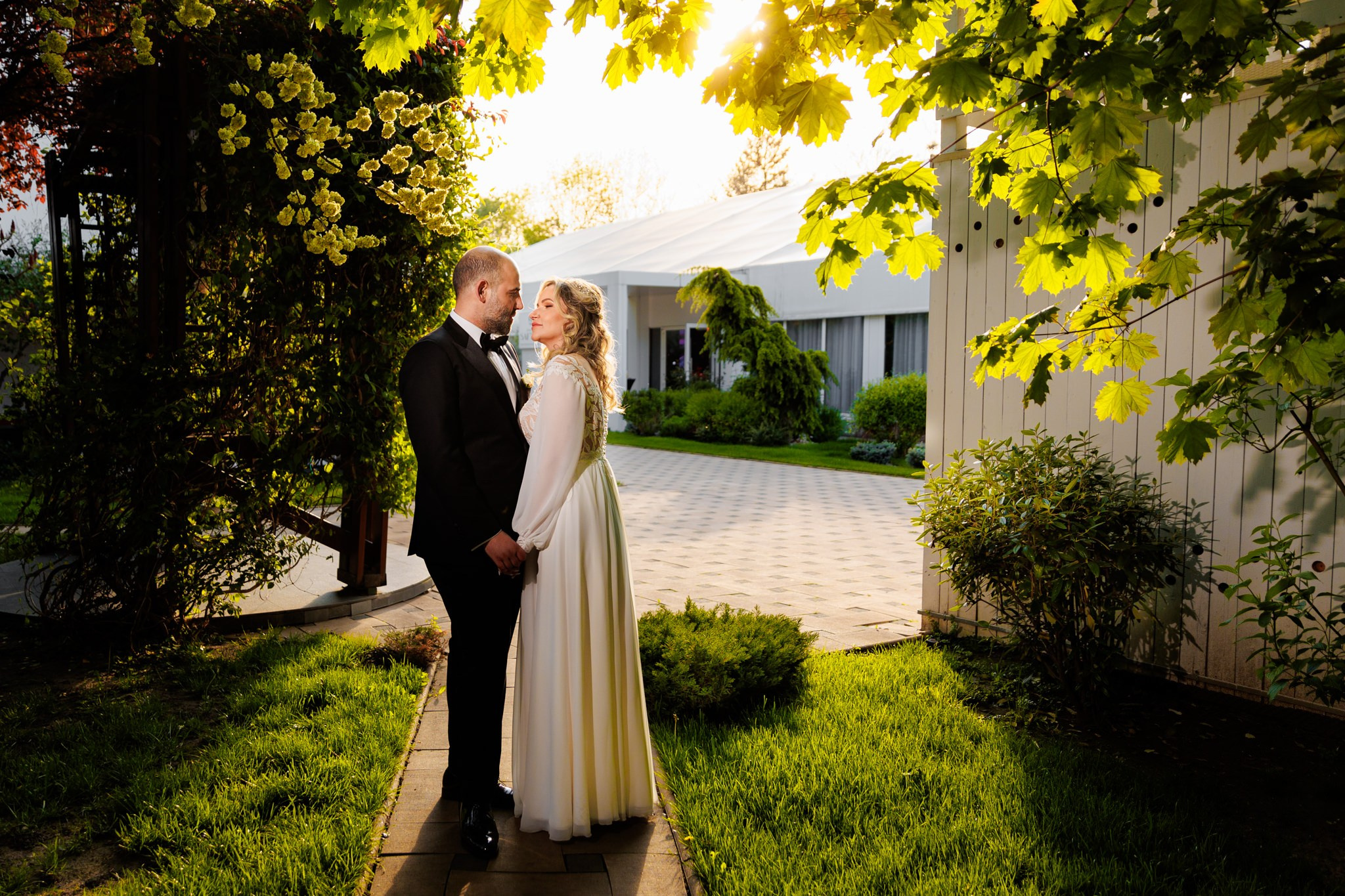 Nunta Ema si Valentin - Manu Ivanciu. Wedding Photographer in Bucharest — Manu Ivanciu