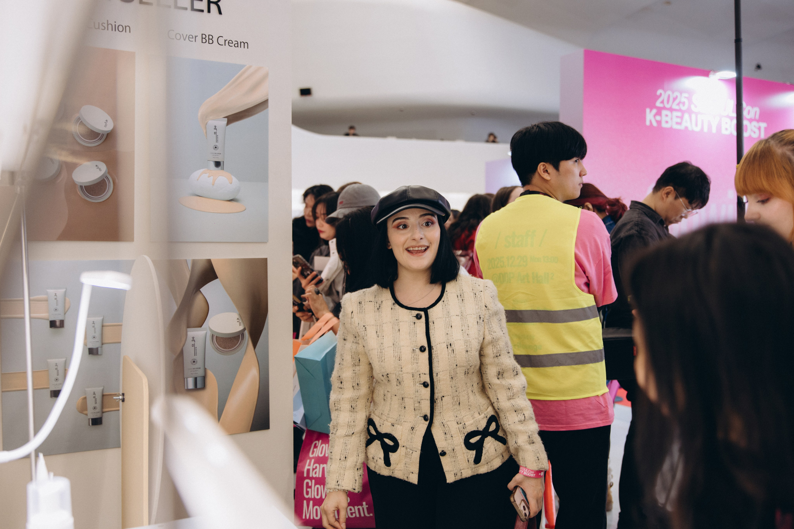 Seoul beauty expo 2025 (Black Rice). Portrait photographer in South Korea Olga Lian