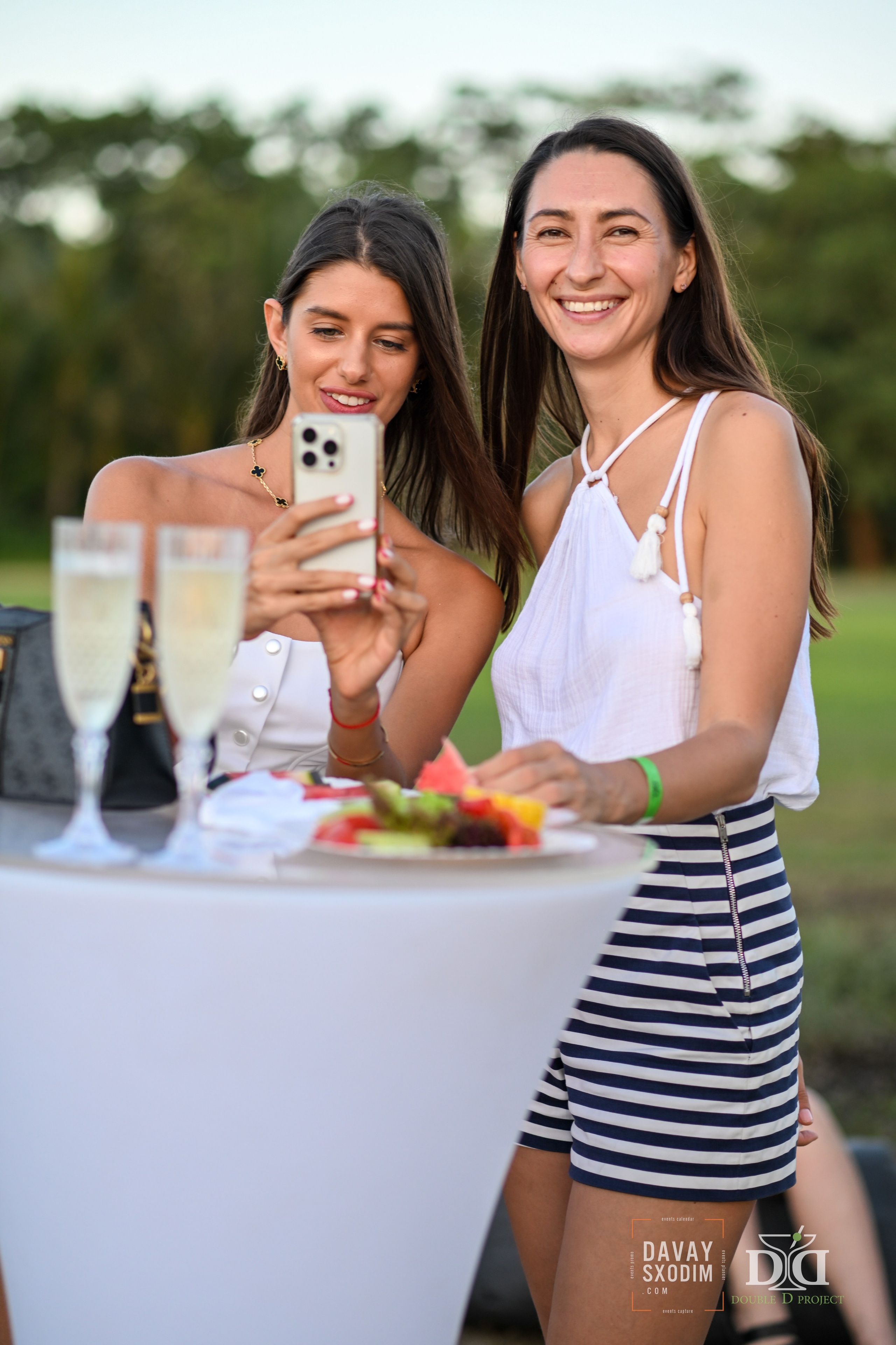 Вечеринка на аэродроме | Фоторепортаж | Афиша | DAVAYSXODIM.com PHUKET. АФИША|ФОТОРЕПОРТАЖИ|ИВЕНТЫ|ПХУКЕТ