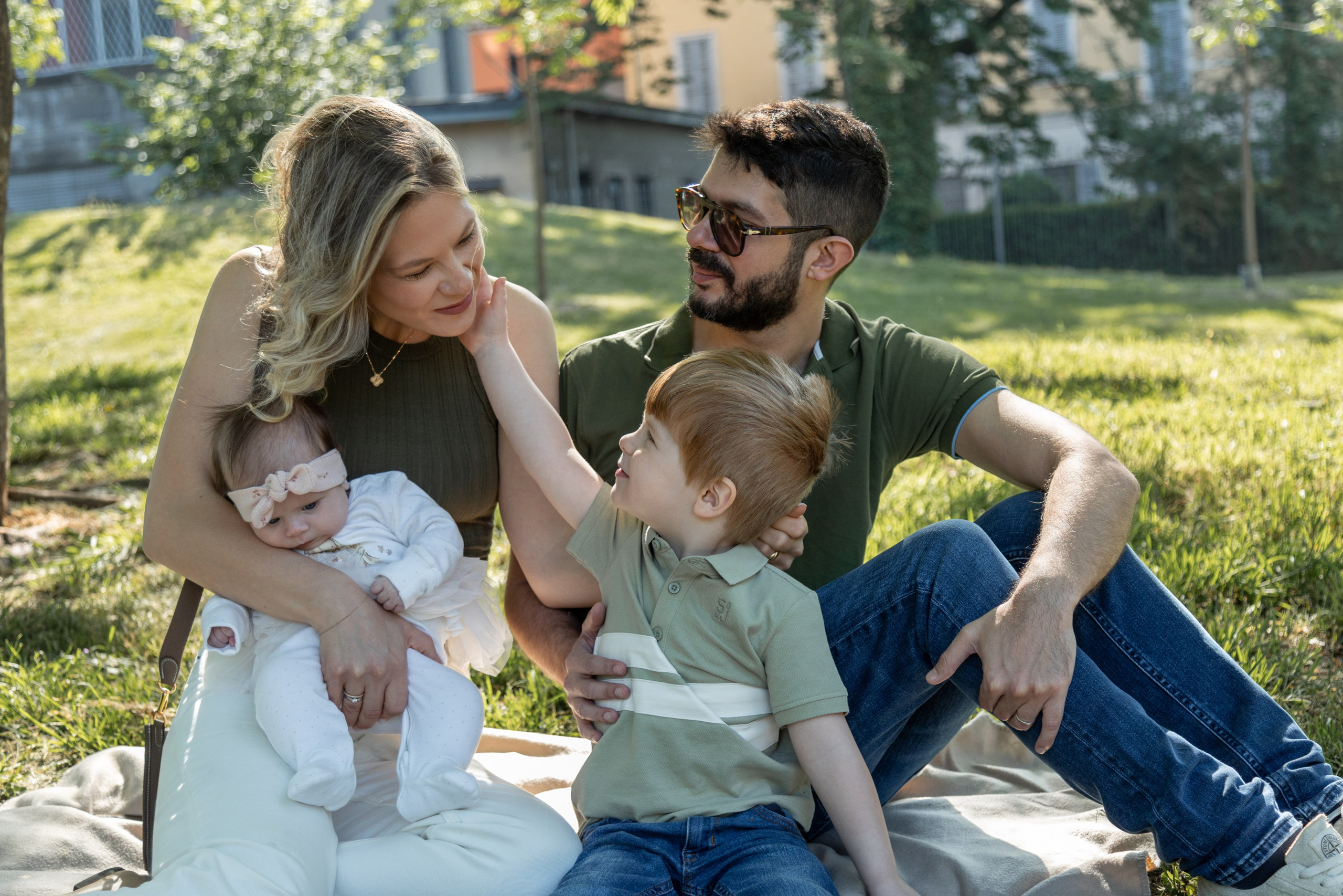 Kira and Family. Photographer in Milan |Mila Pro Photo
