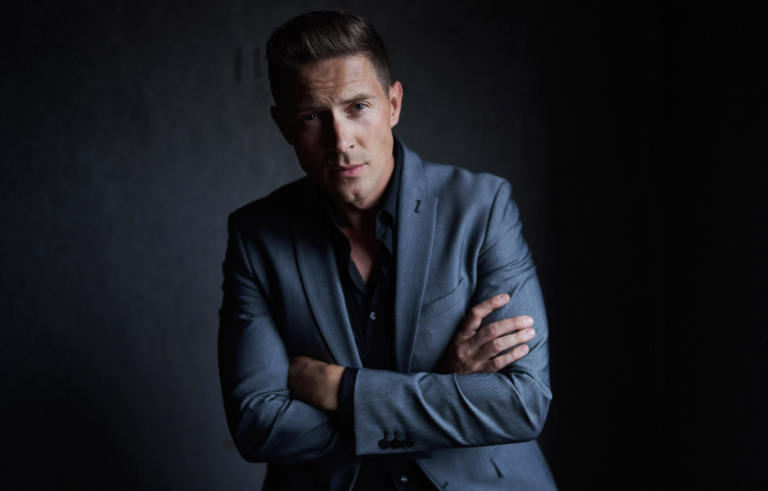 Biznesa Portreti. Andrey Osy Losevich — fotogrāfs Rīga