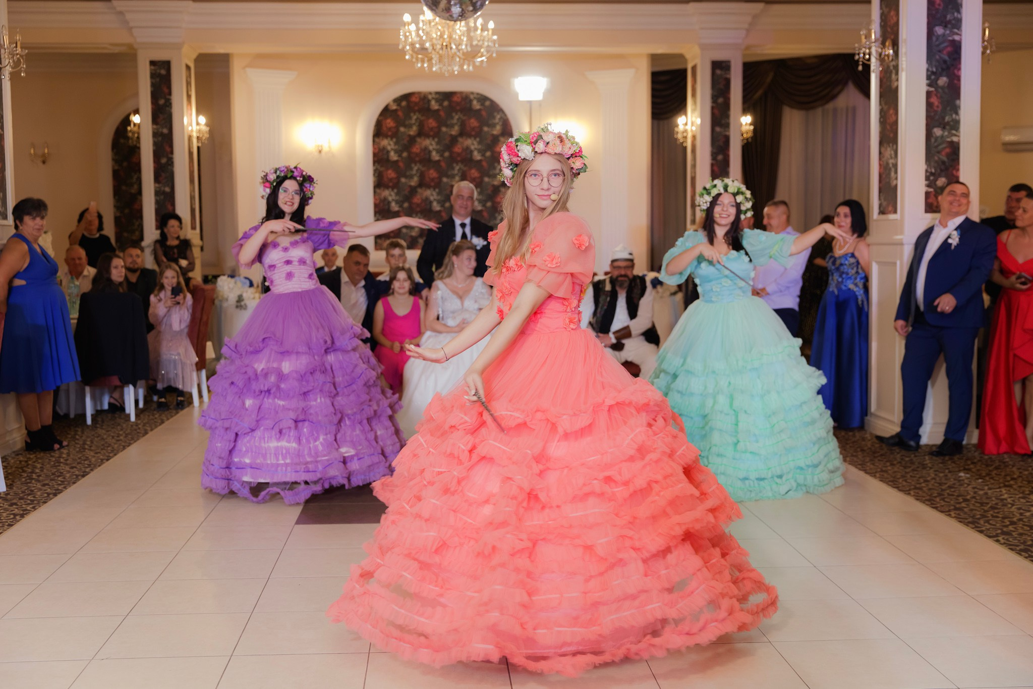 Mihai & Oana. Servicii foto-video profesionale, pentru momente de neuitat