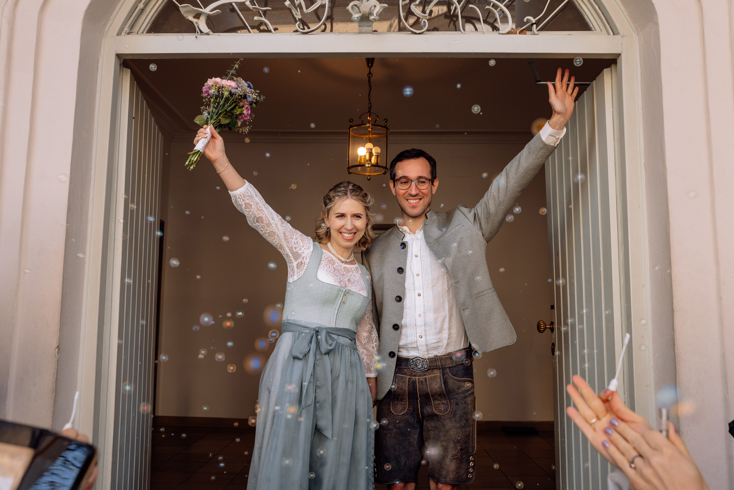 Herbsthochzeit im Standesamt Schwabing. Hochzeitsfotograf München Taufe Familienfotograf Tanja Mauke