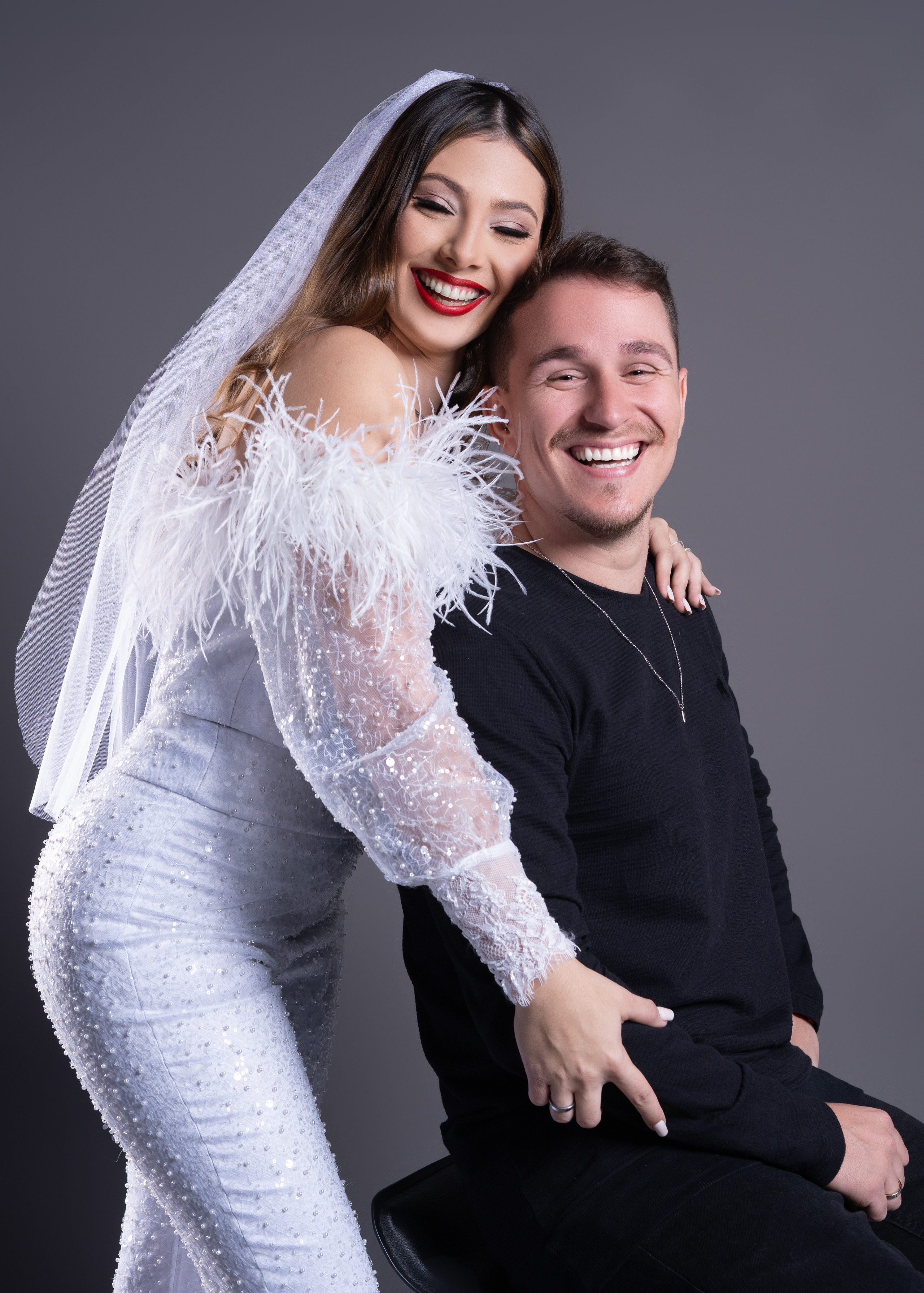 Pré Wedding Estúdio — Carol e Eric. Fotógrafo de casamento e Filmmaker de casamento