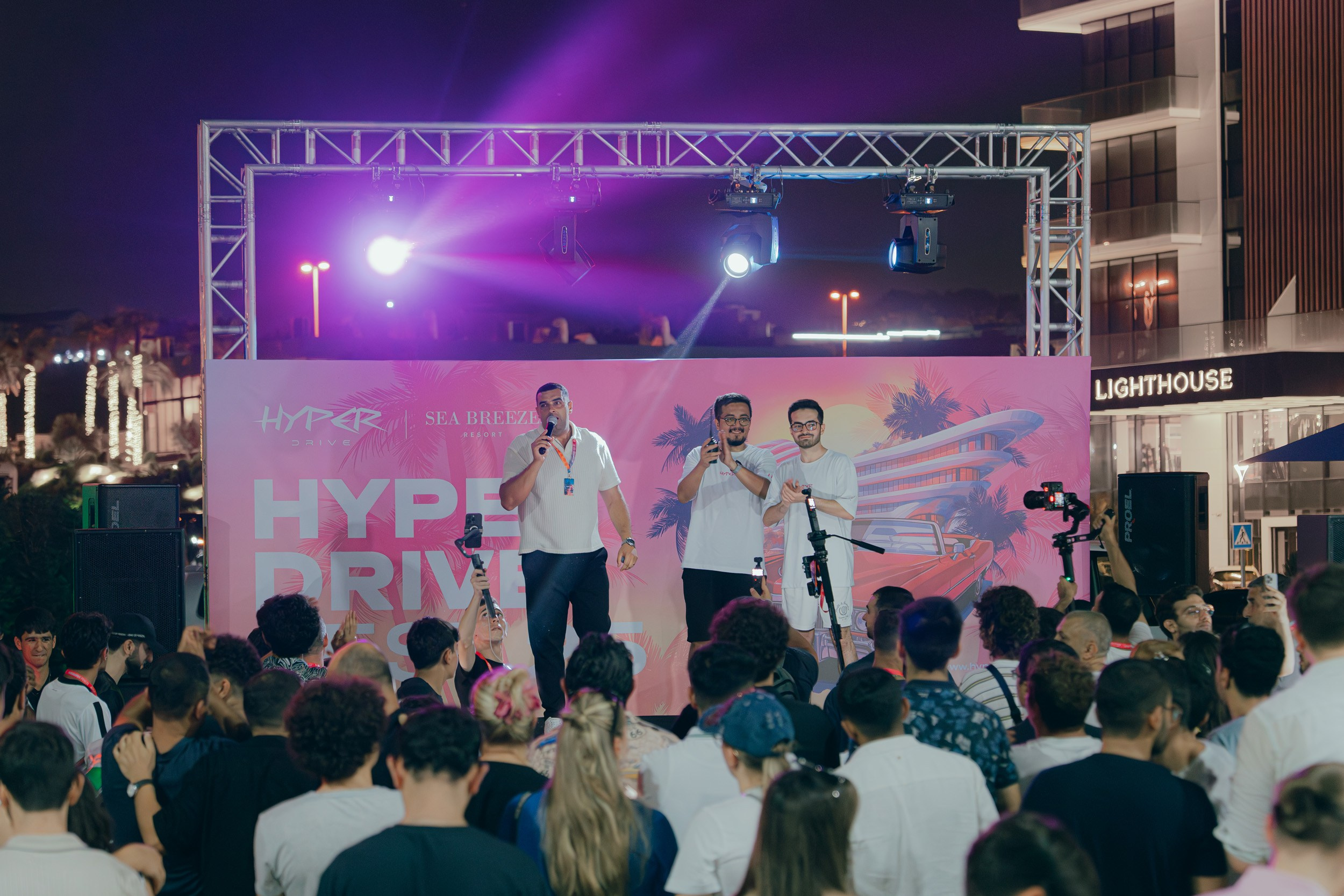 HYPER DRIVE. WORLDWIDE COMMERCIAL AUTOMOTIVE PHOTOGRAPHER