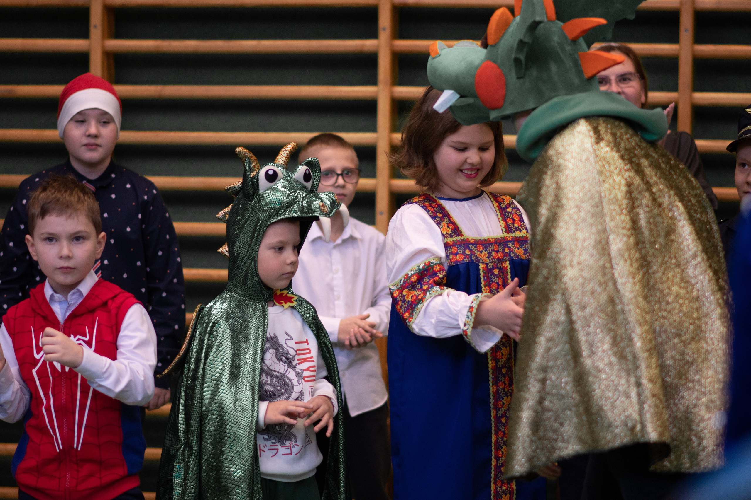 Новогодний хоровод. Семейный и детский фотограф