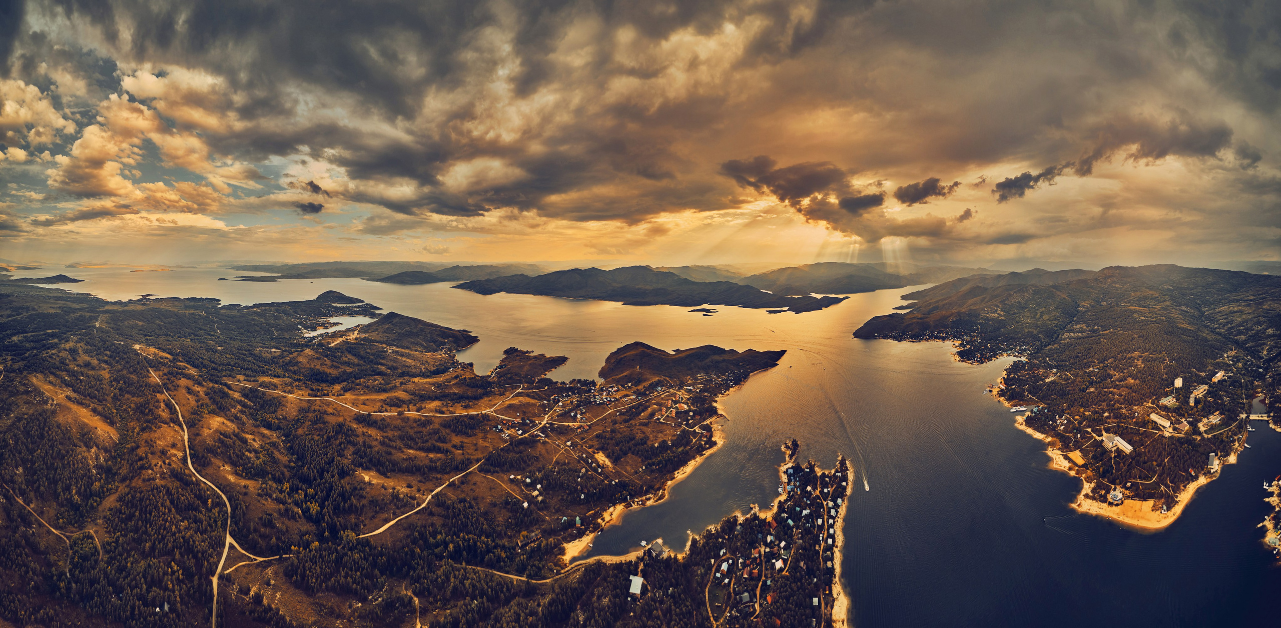 Dziki Kazachstan. Andriej Szypilow — Photography & Videography