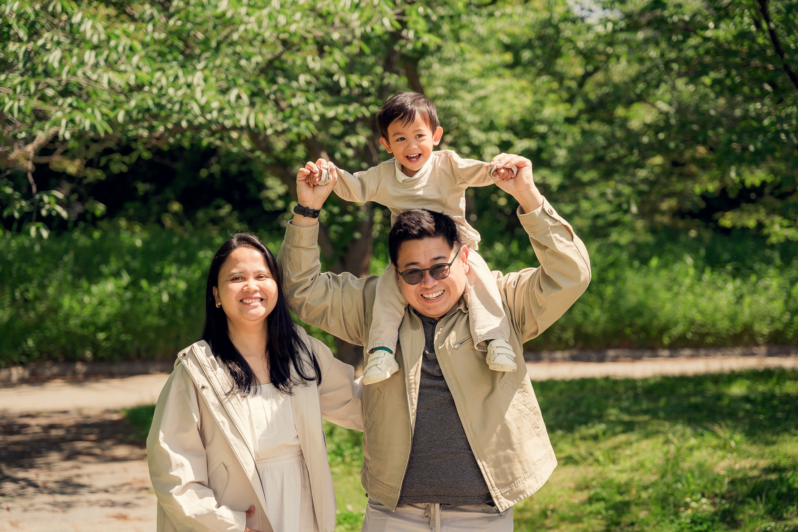 Family Photography at Maizuru Park Fukuoka | Japanese Soul Style. Portrait Photographer in Fukuoka, Japan | Alina Nazarova