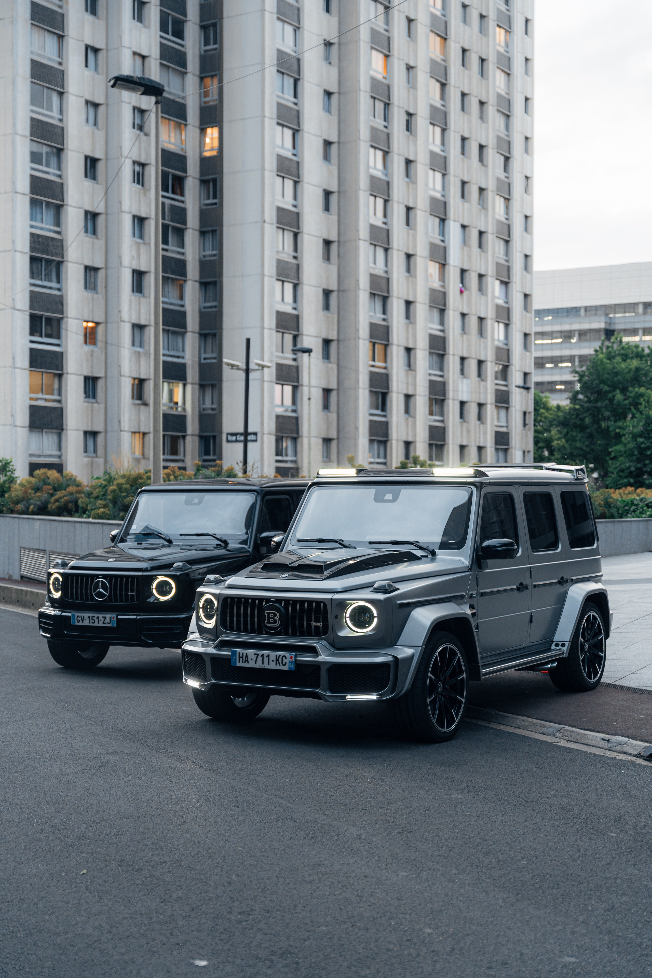 Mercedes G63 La Defense. Photographer in Paris — Vitalii Motruk