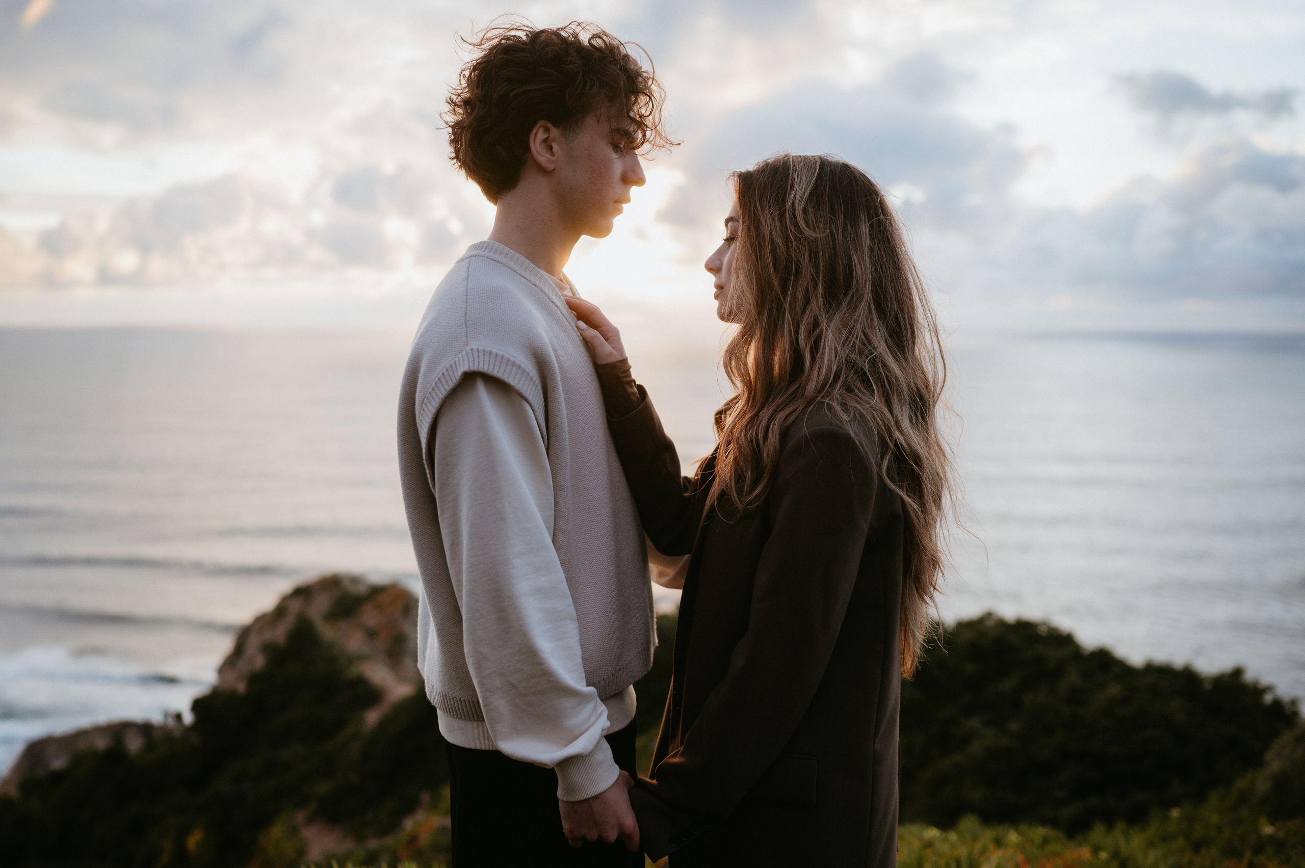 Praia da Ursa – ședință foto de cuplu într-un loc magic din Portugalia. Valentin Melen — wedding photographer