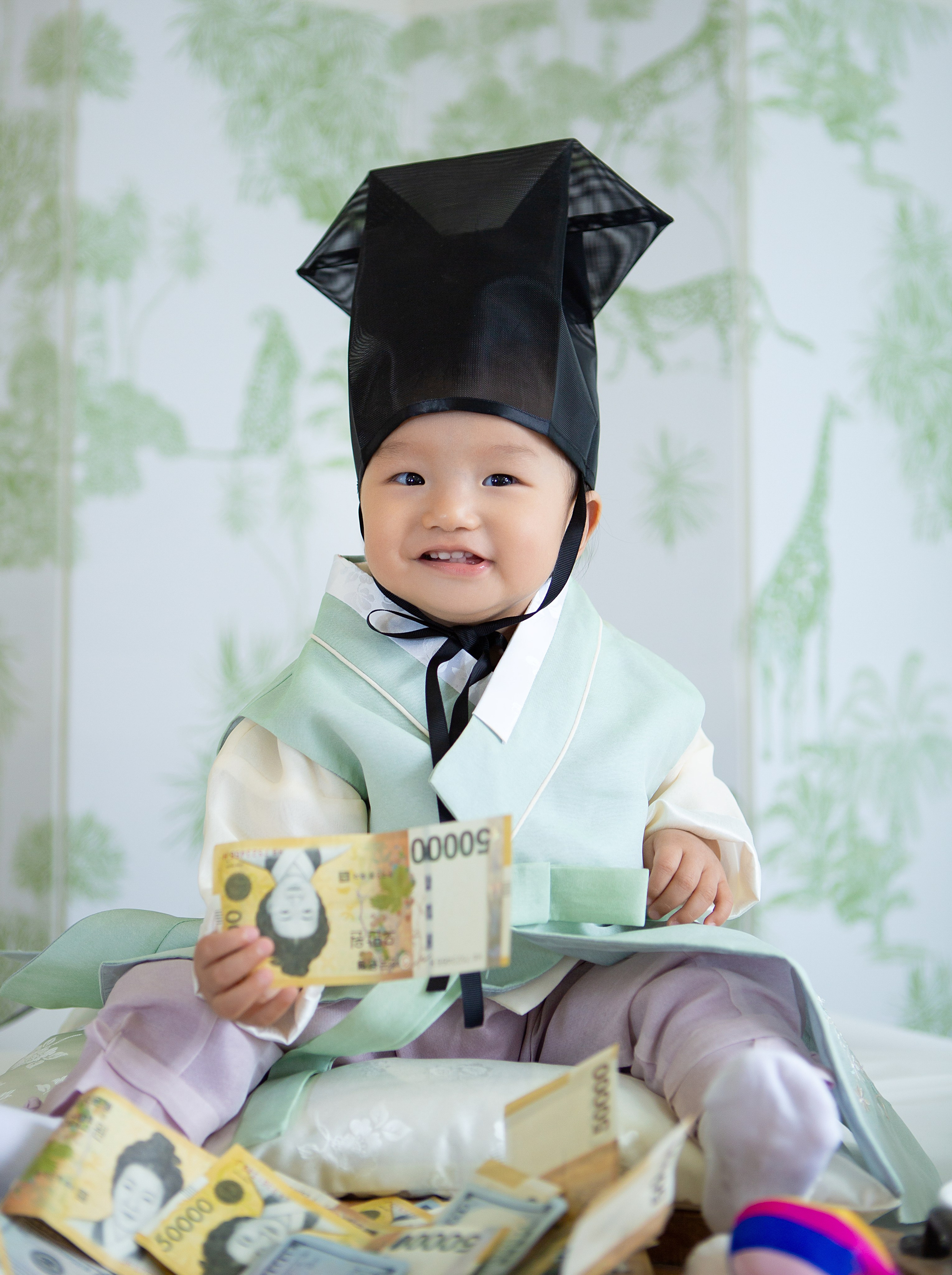 Никита в студии. Фотограф беременности, ньюборн и годовасиков в Корее Жанна Хан