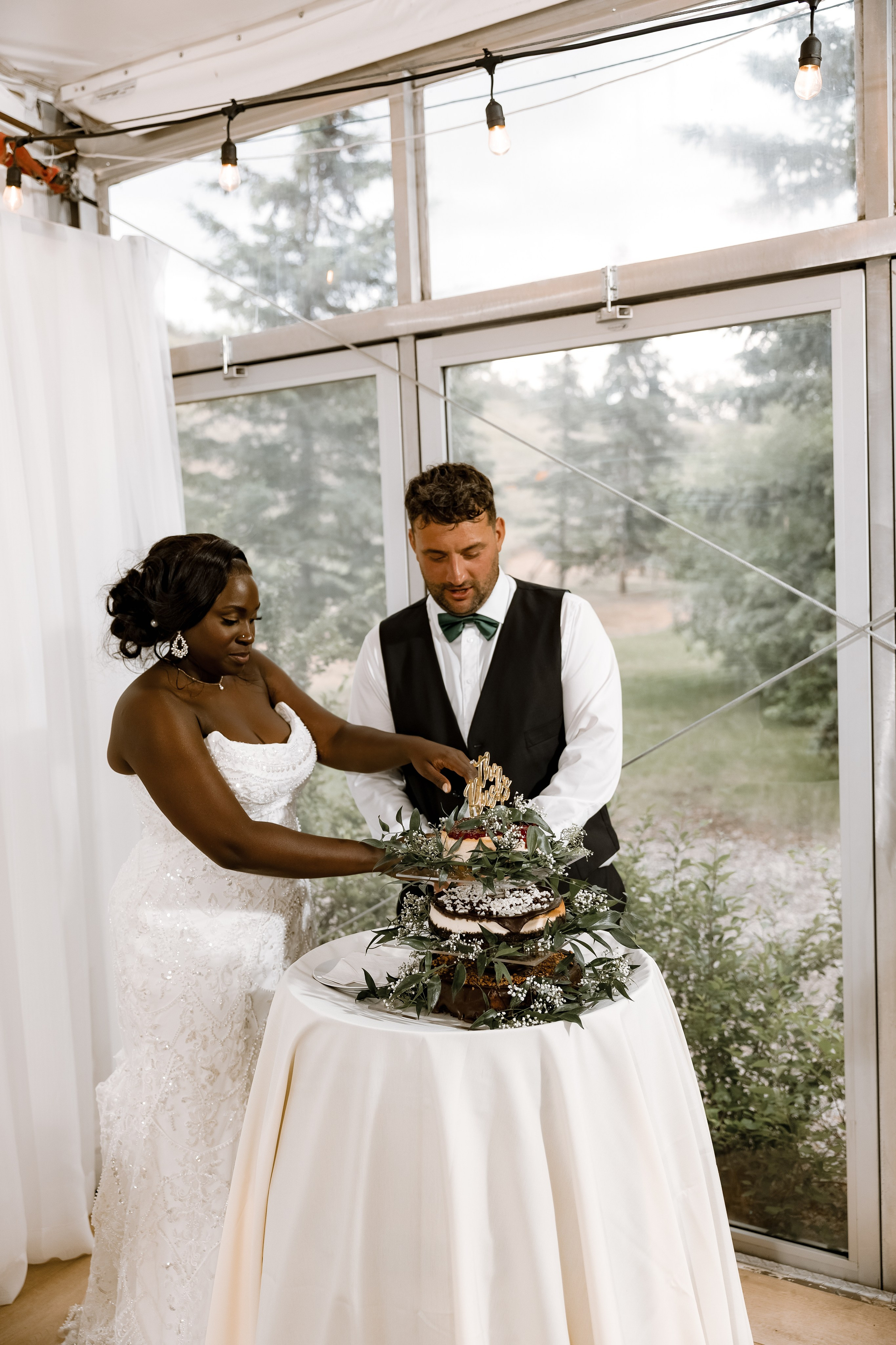 Joshua & Jessica. Photographer Stanislav Antonov