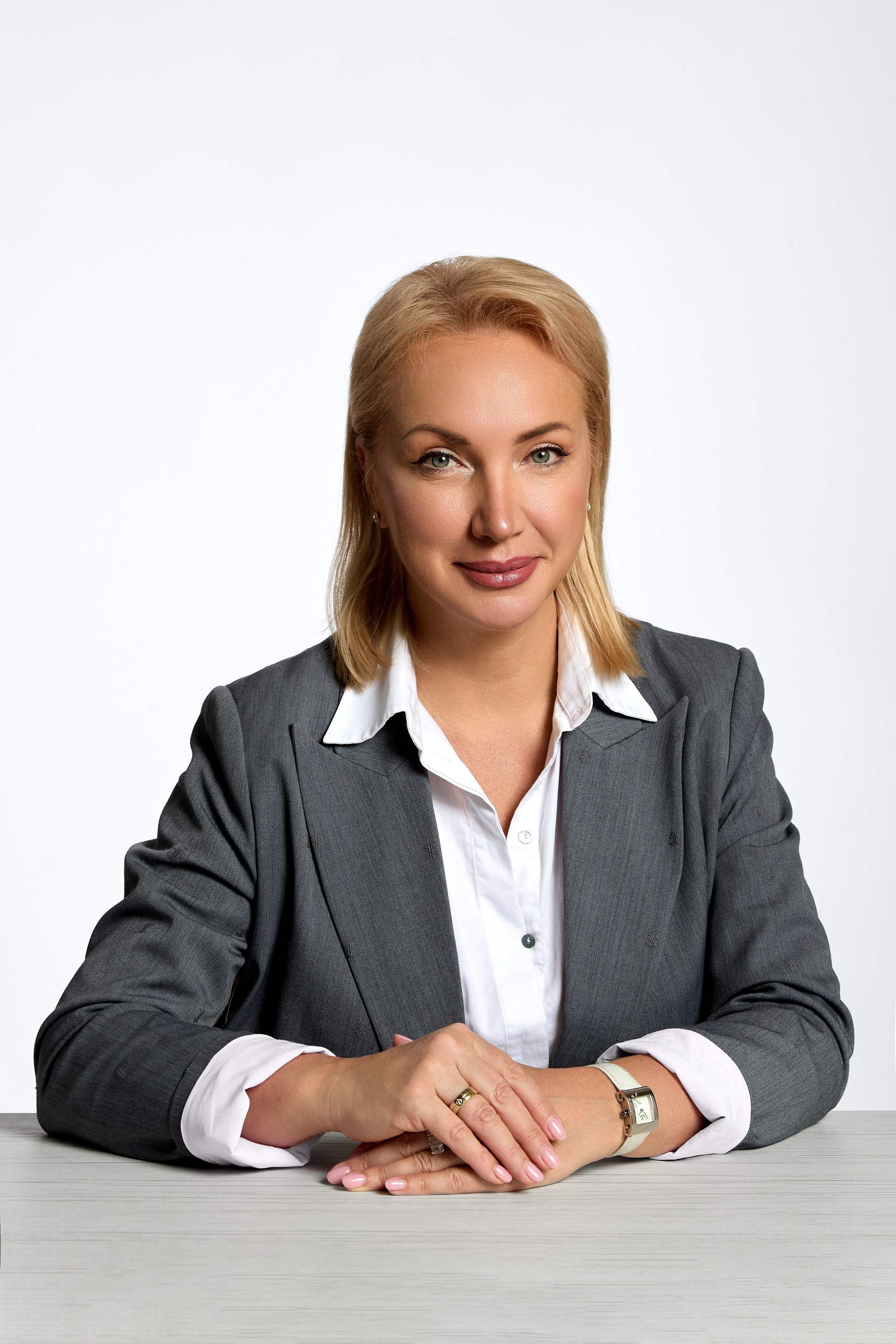 Бизнес портреты. Фотограф Илона Иванова, Кондрашин студия, Рига