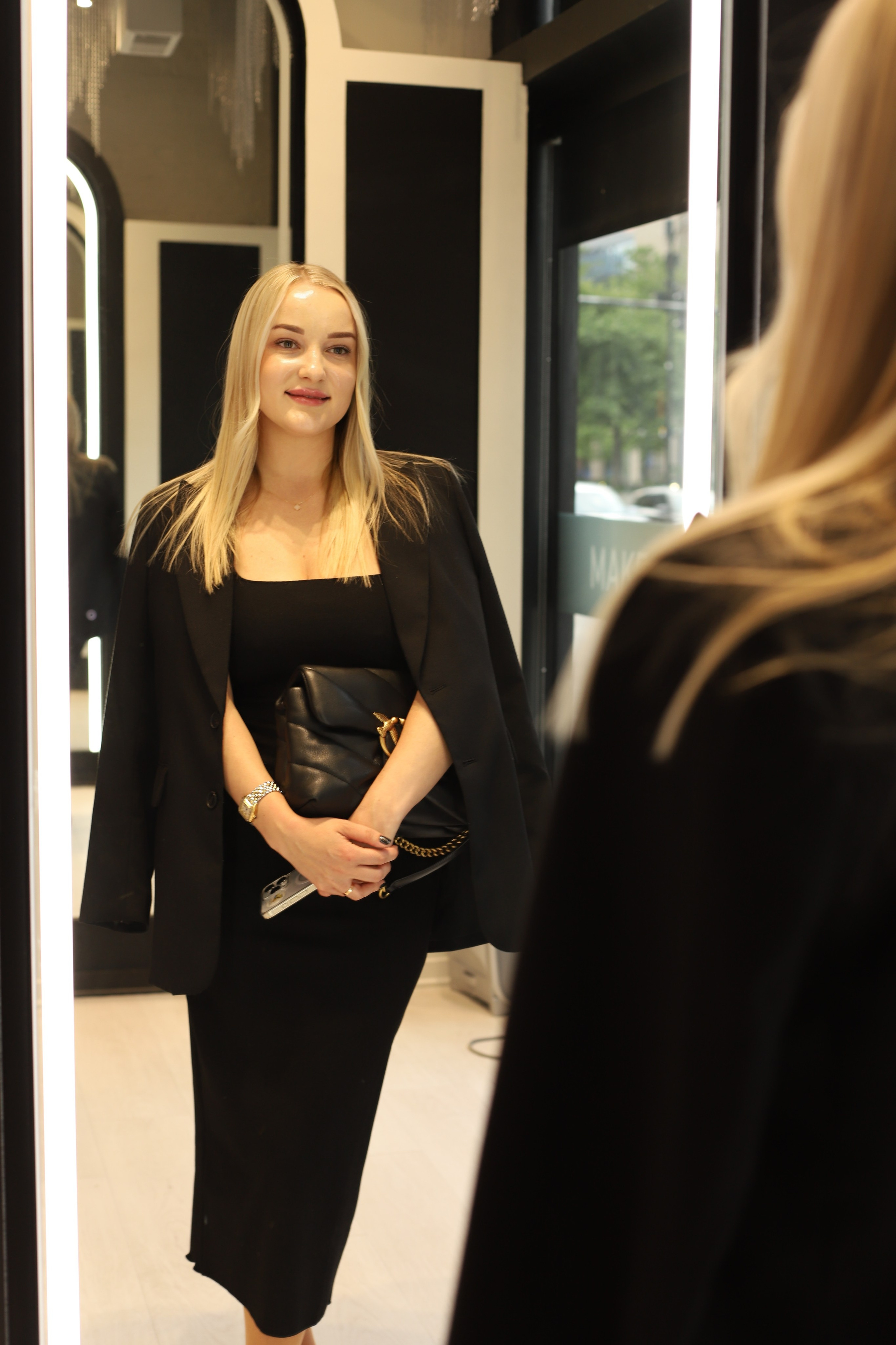 Seduction godeess. VALERIIA VIUNOVA individual shooting\love story\event\brand