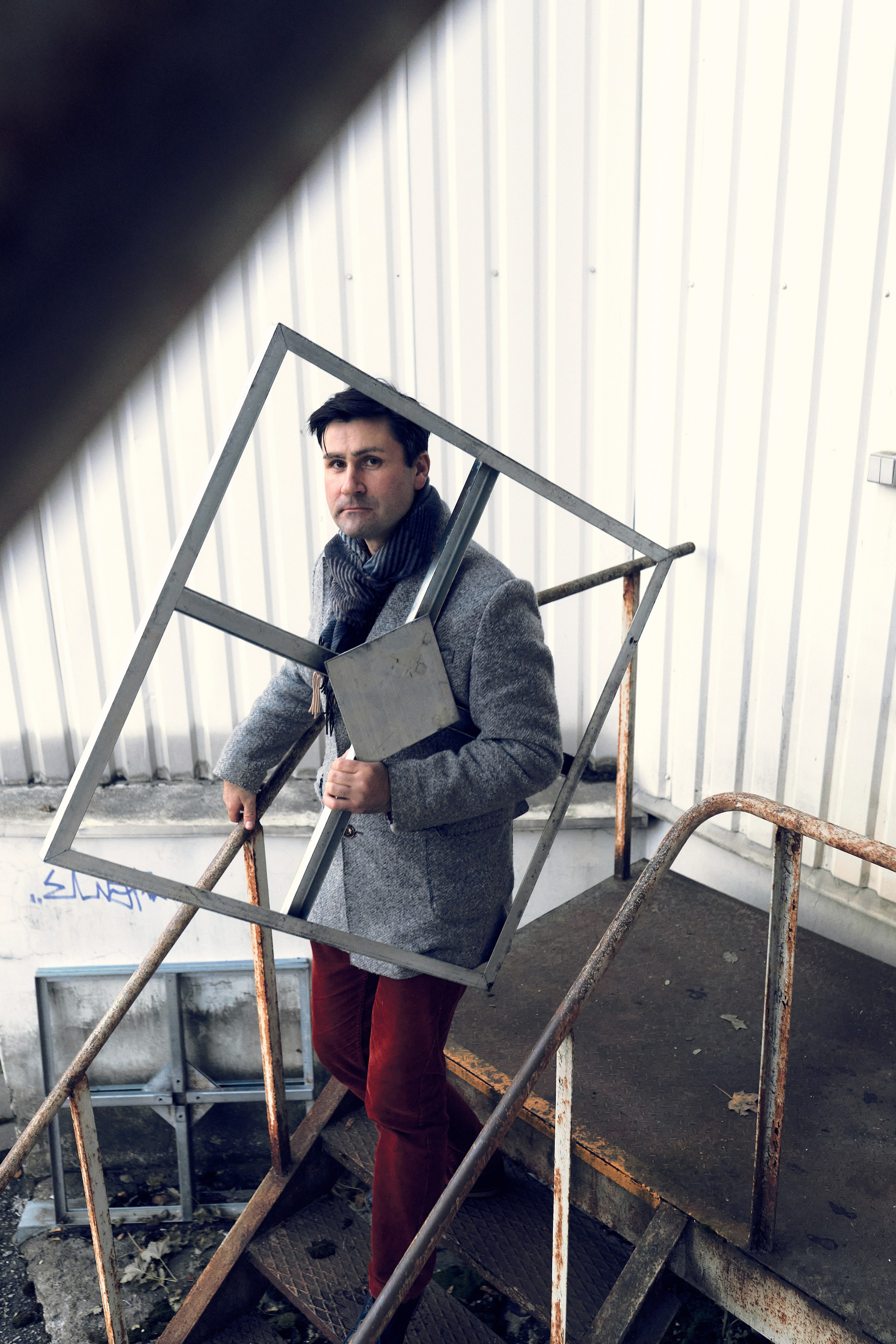 Portrait photographer in Riga. Photographer in Doha, Qatar