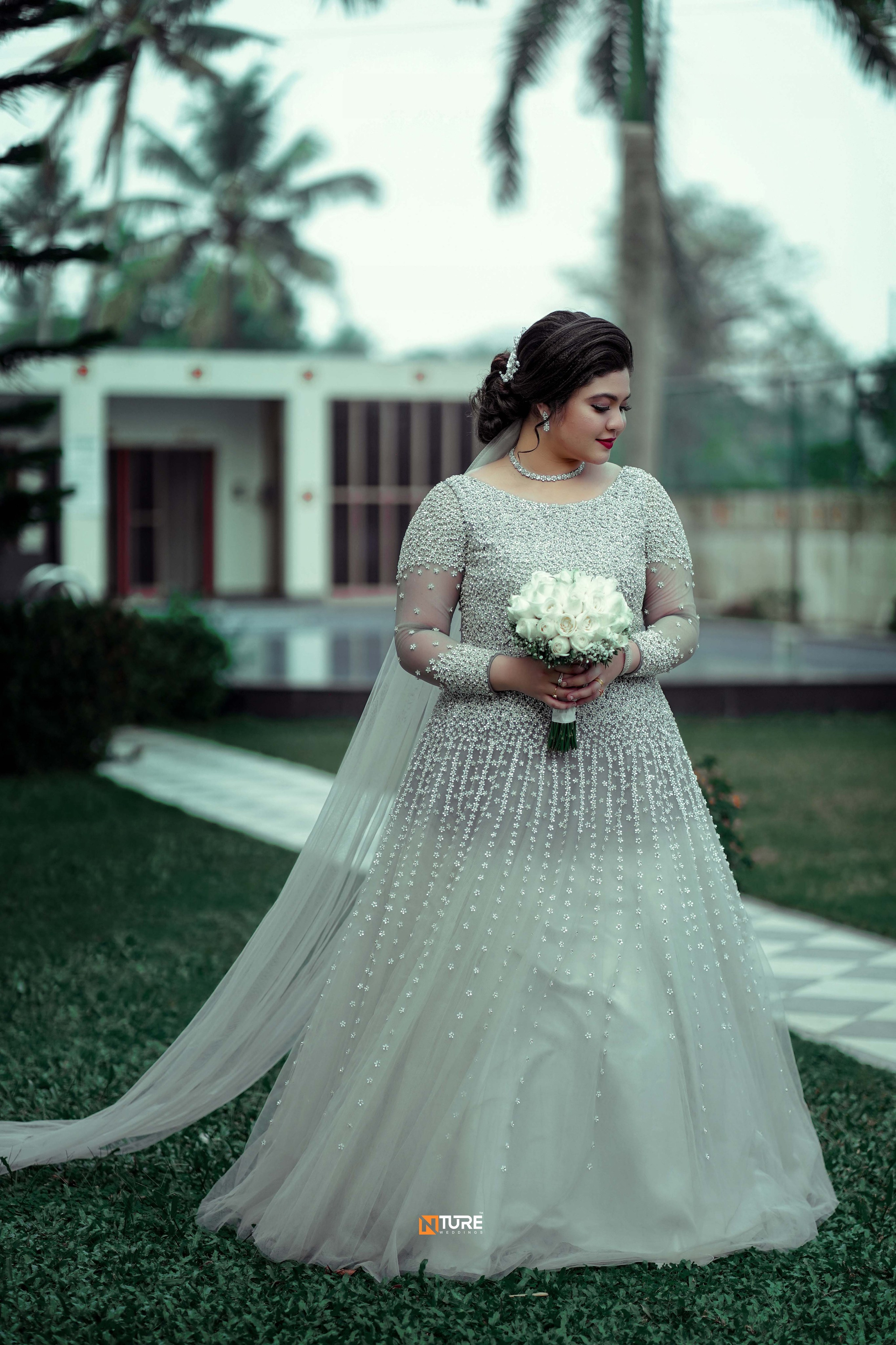 PHOTOS. NTURE WEDDING