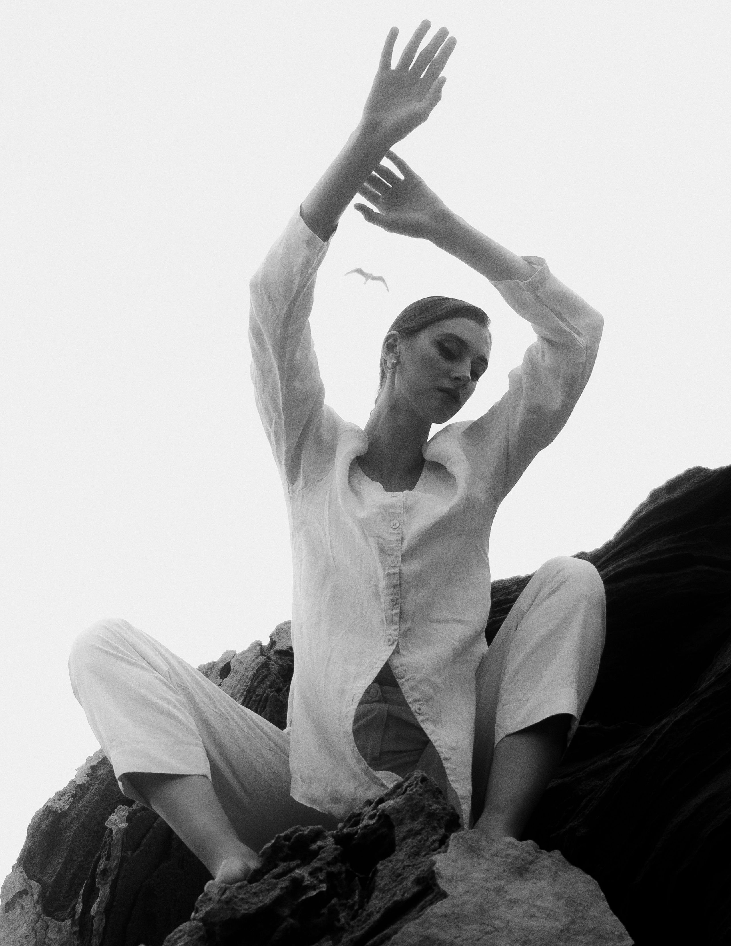 Atmospheric stylized photo shoot by the sea