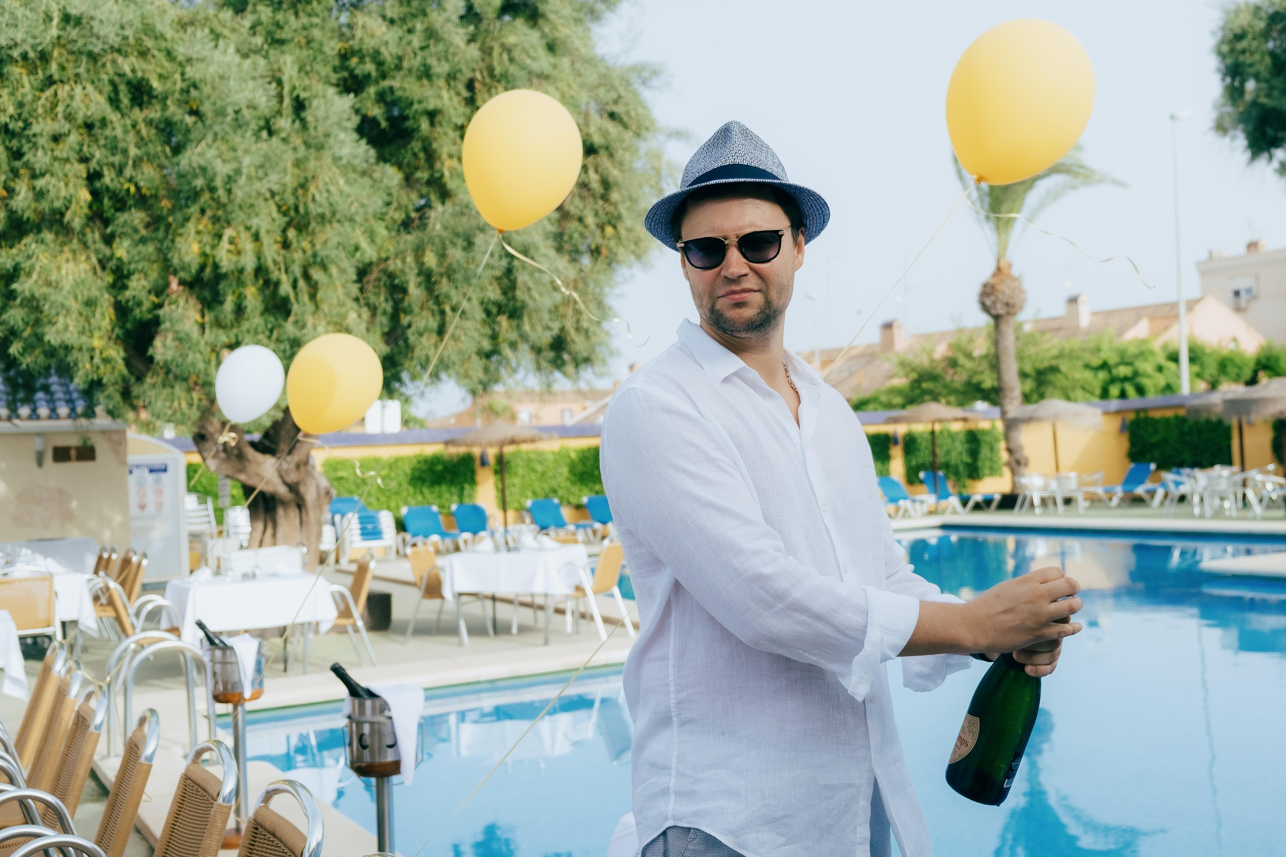 Photographer for birthday in Torre de la Horadada — lively and stylish shots