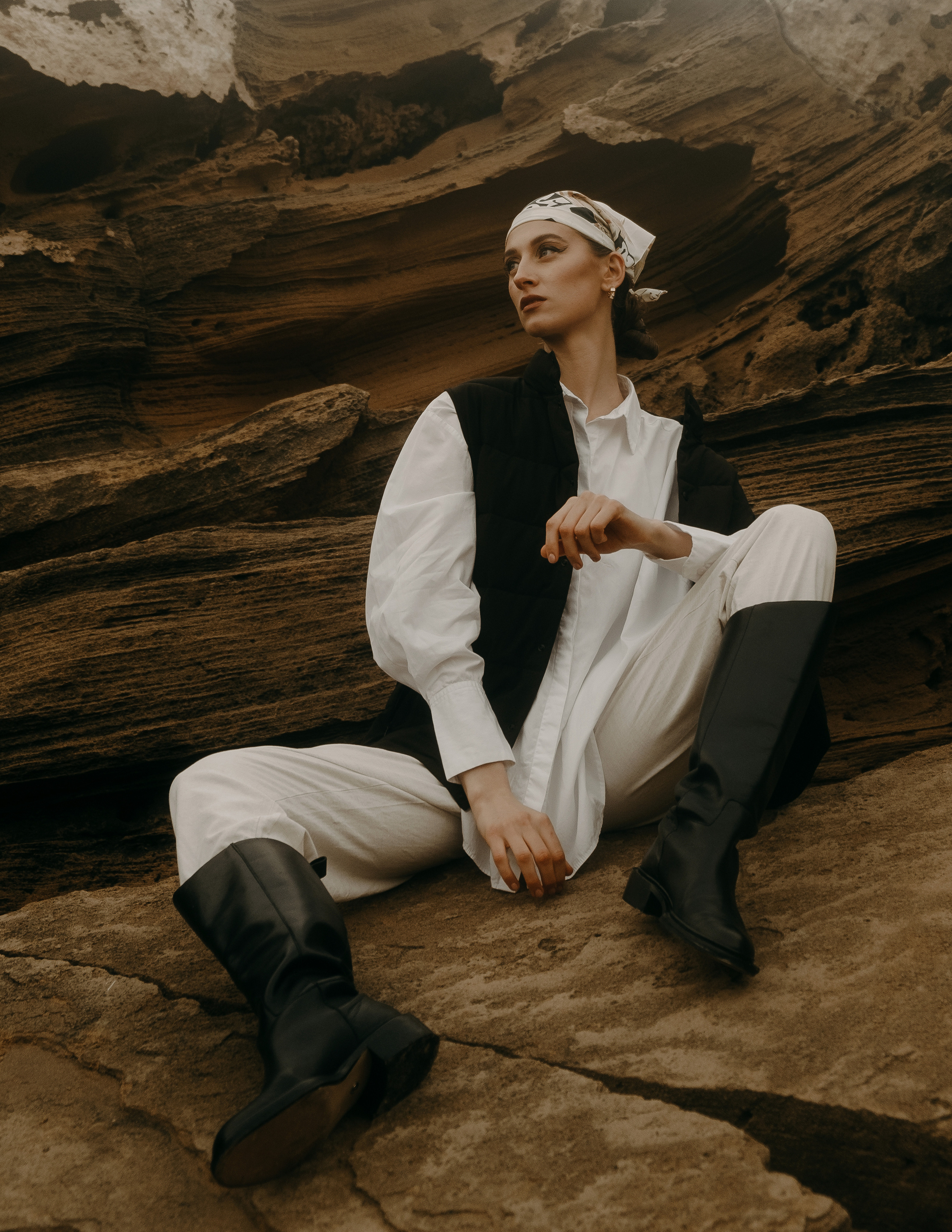 Atmospheric stylized photo shoot by the sea