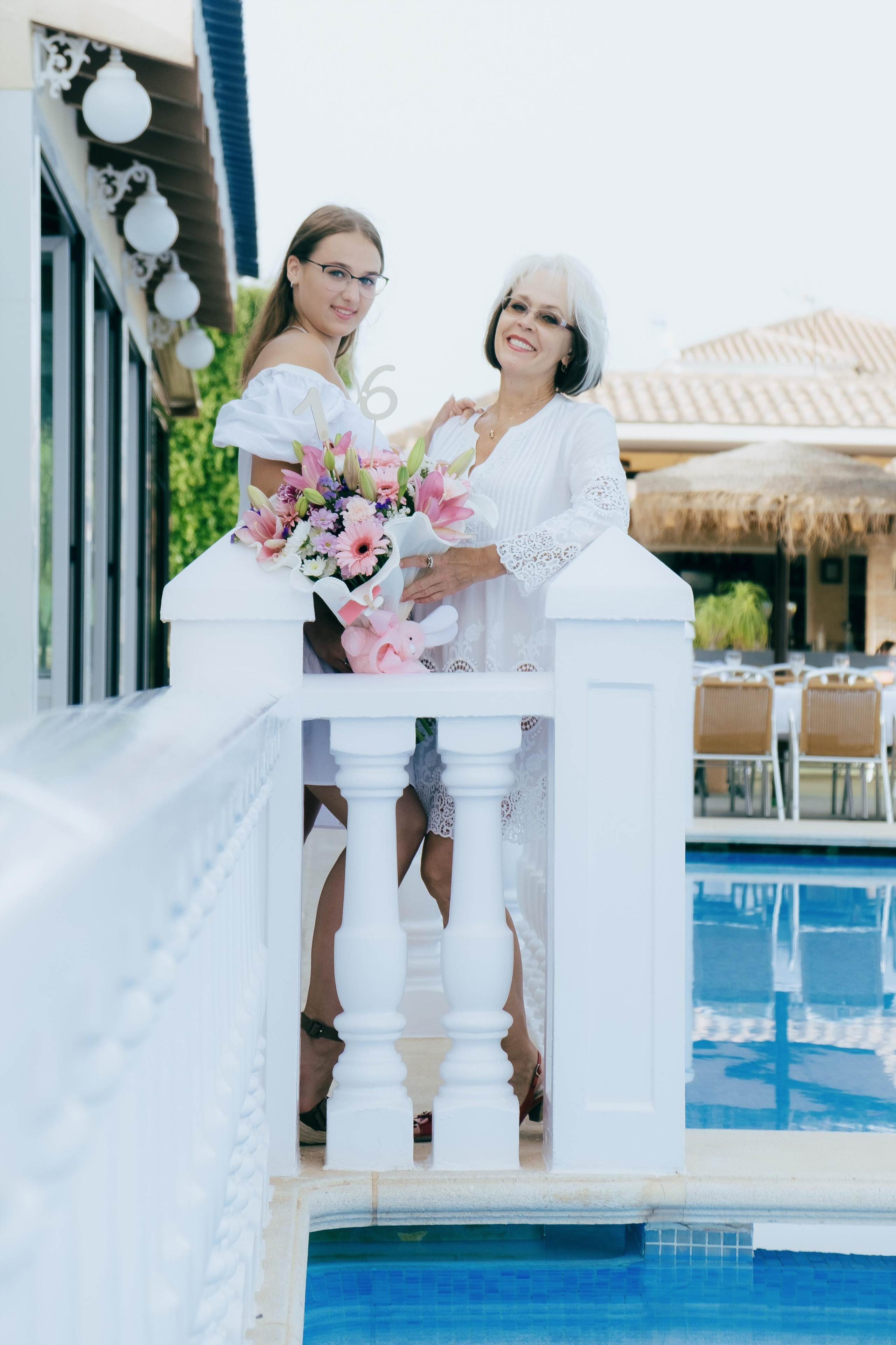 Photographer for birthday in Torre de la Horadada — lively and stylish shots