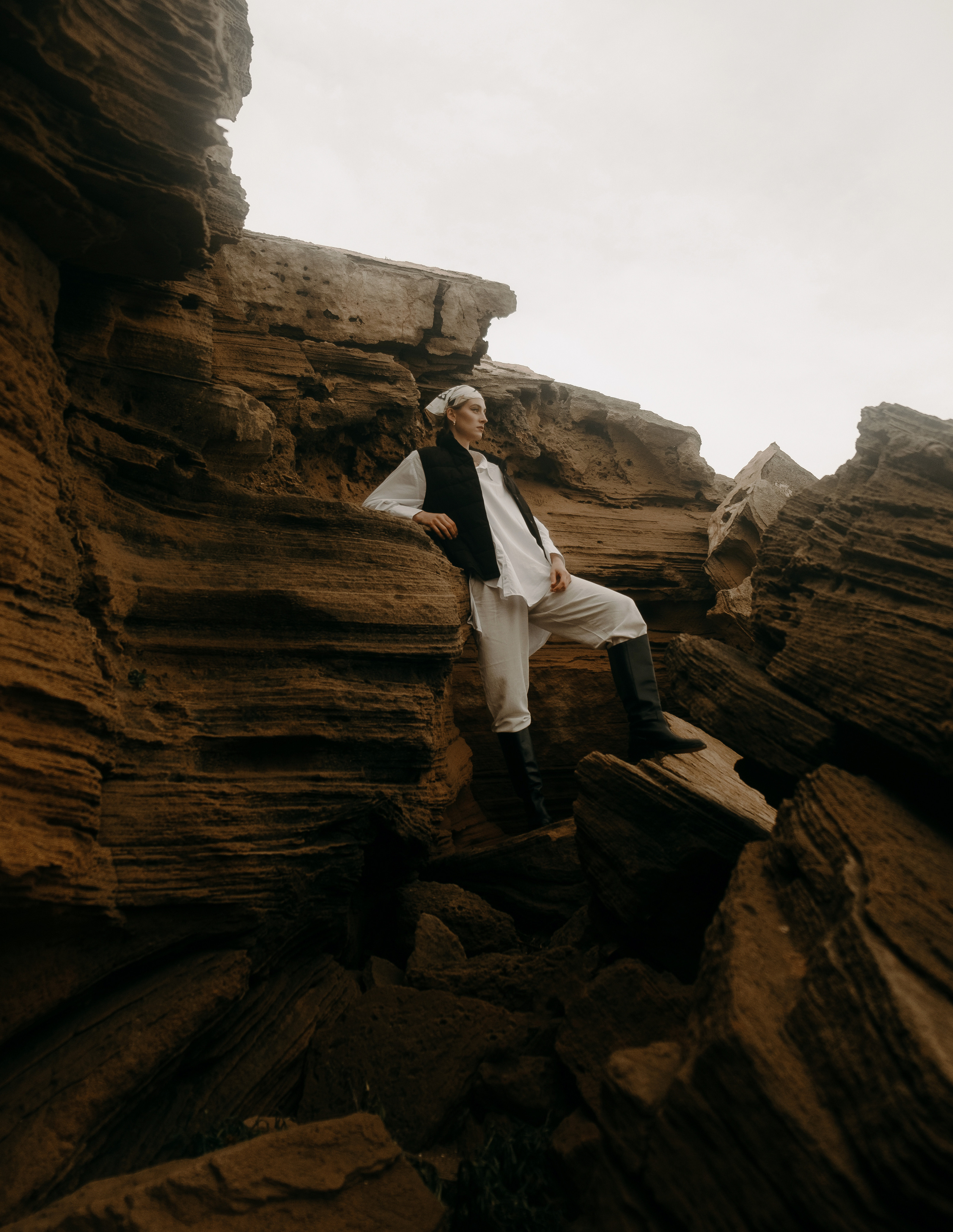 Atmospheric stylized photo shoot by the sea