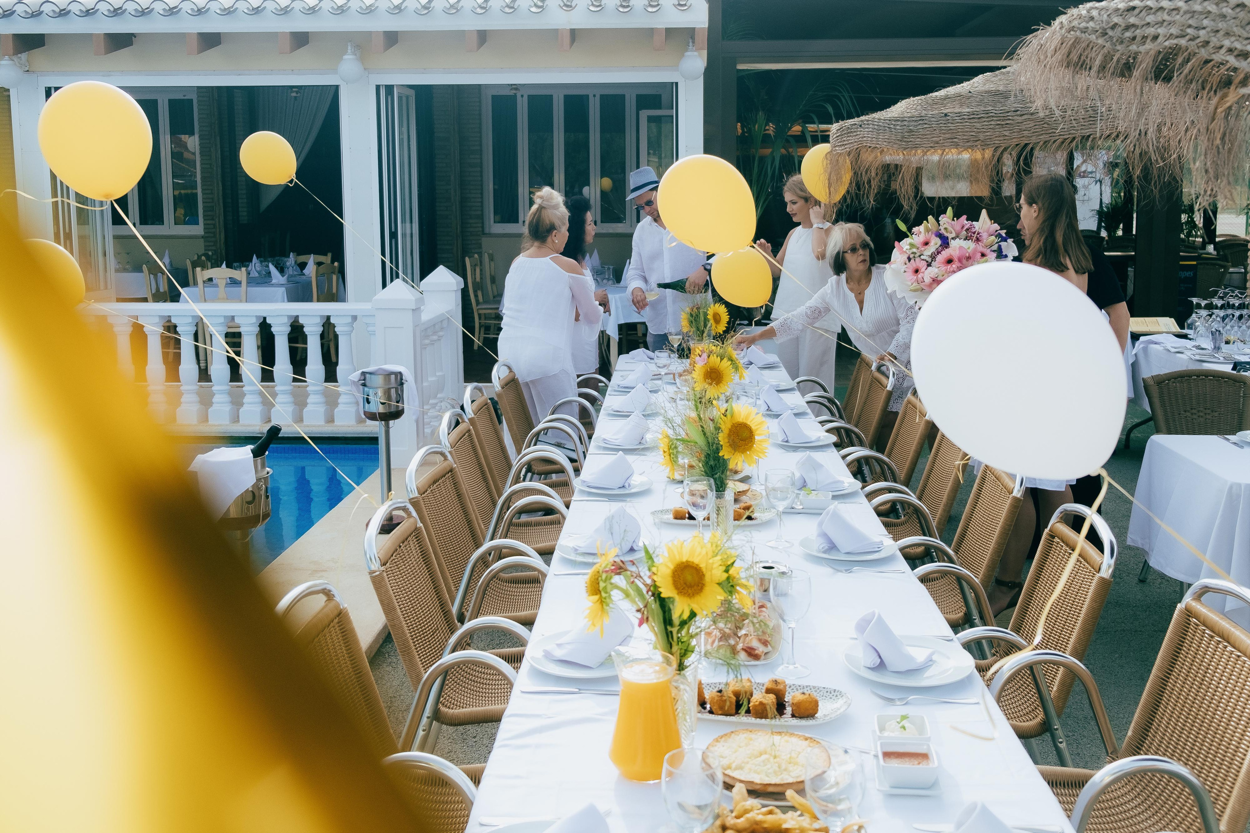 Photographer for birthday in Torre de la Horadada — lively and stylish shots