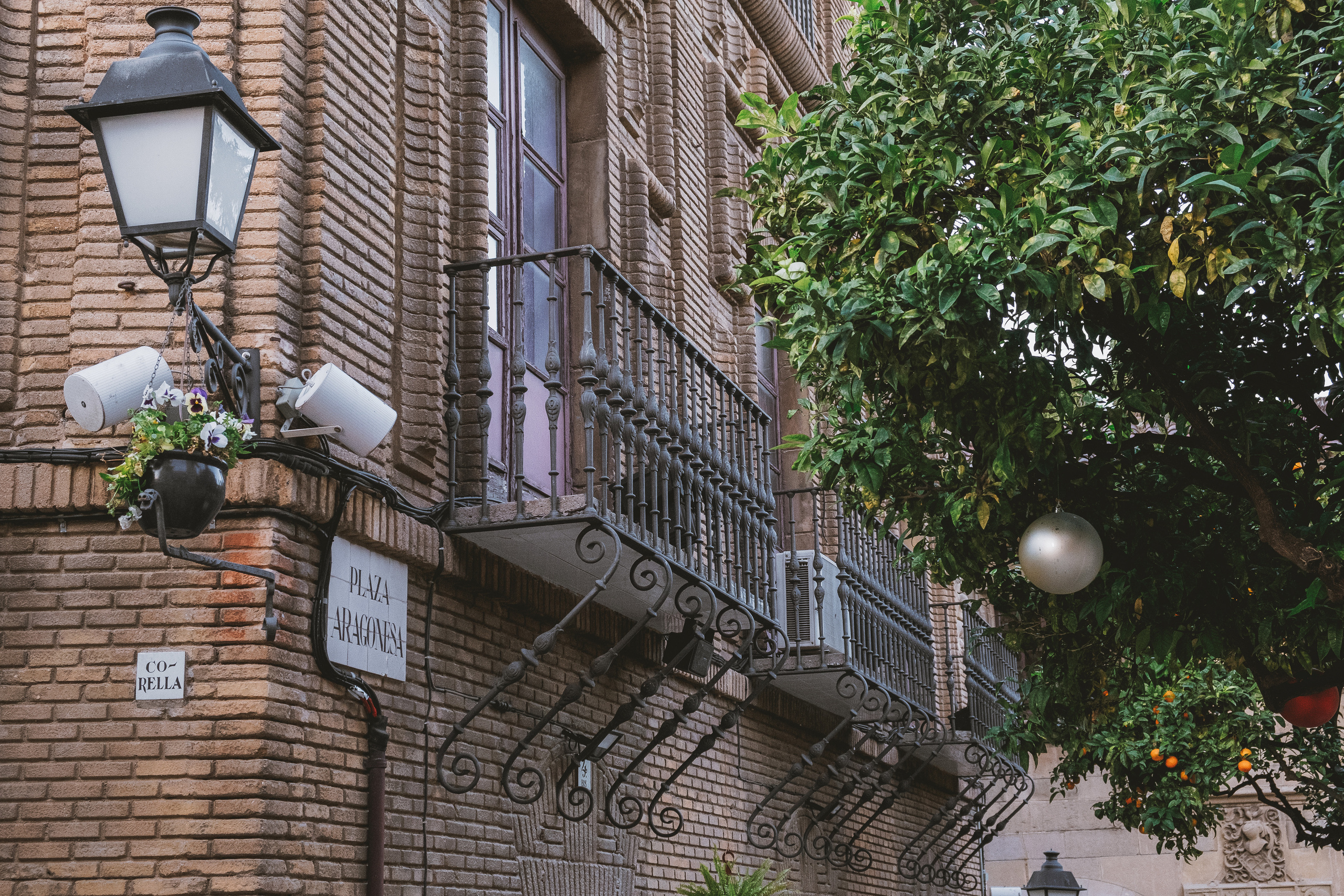 Poble Espanyol (Испанская деревня, исп. Pueblo Español)