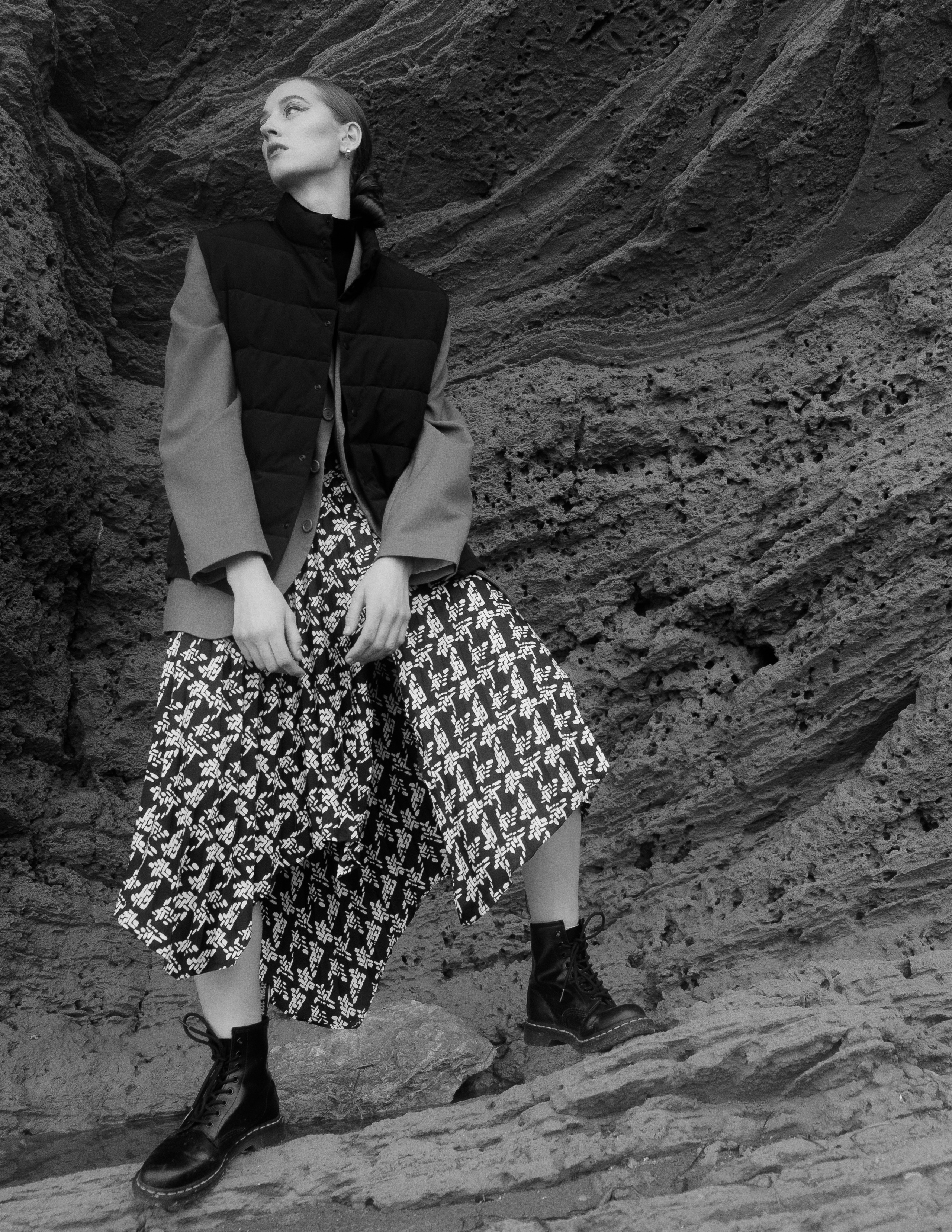 Atmospheric stylized photo shoot by the sea