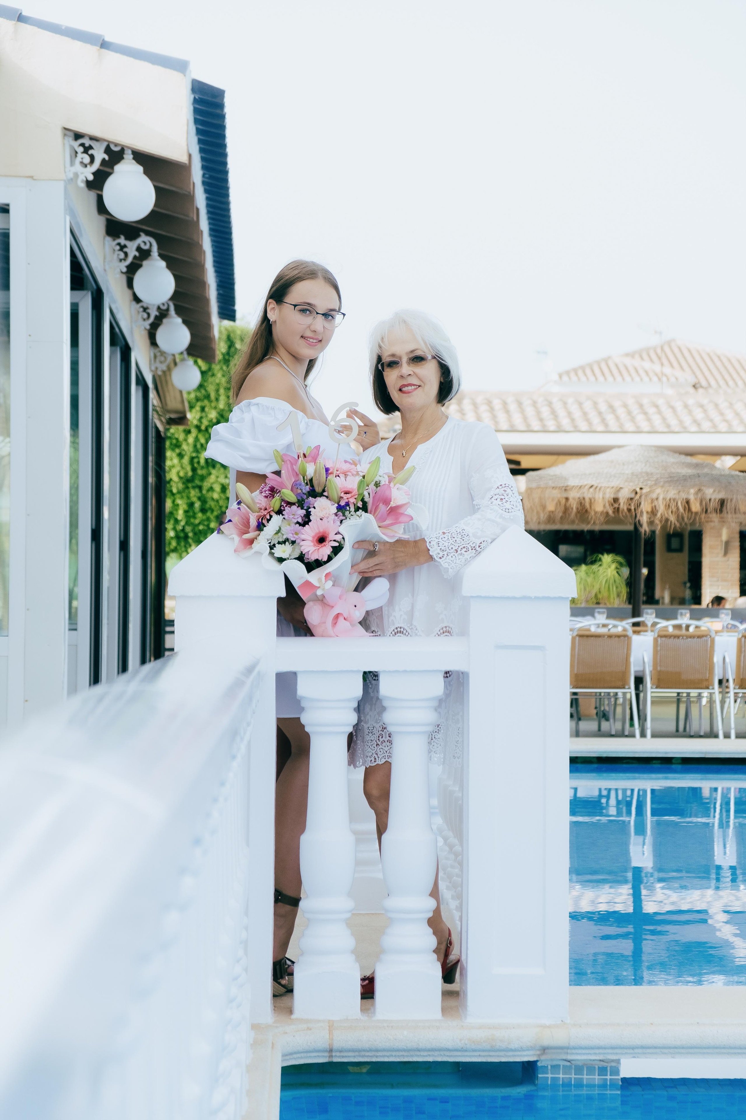 Photographer for birthday in Torre de la Horadada — lively and stylish shots