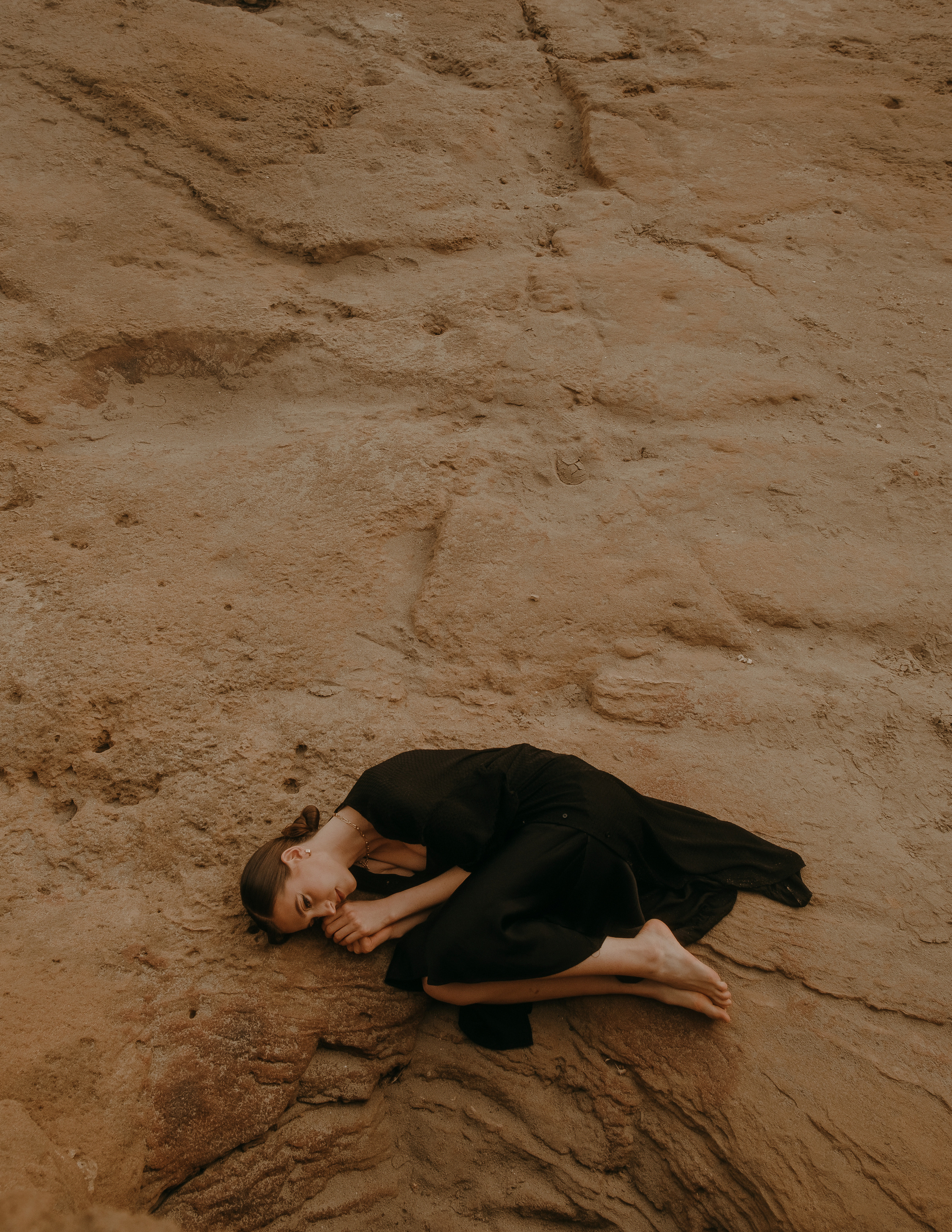 Atmospheric stylized photo shoot by the sea