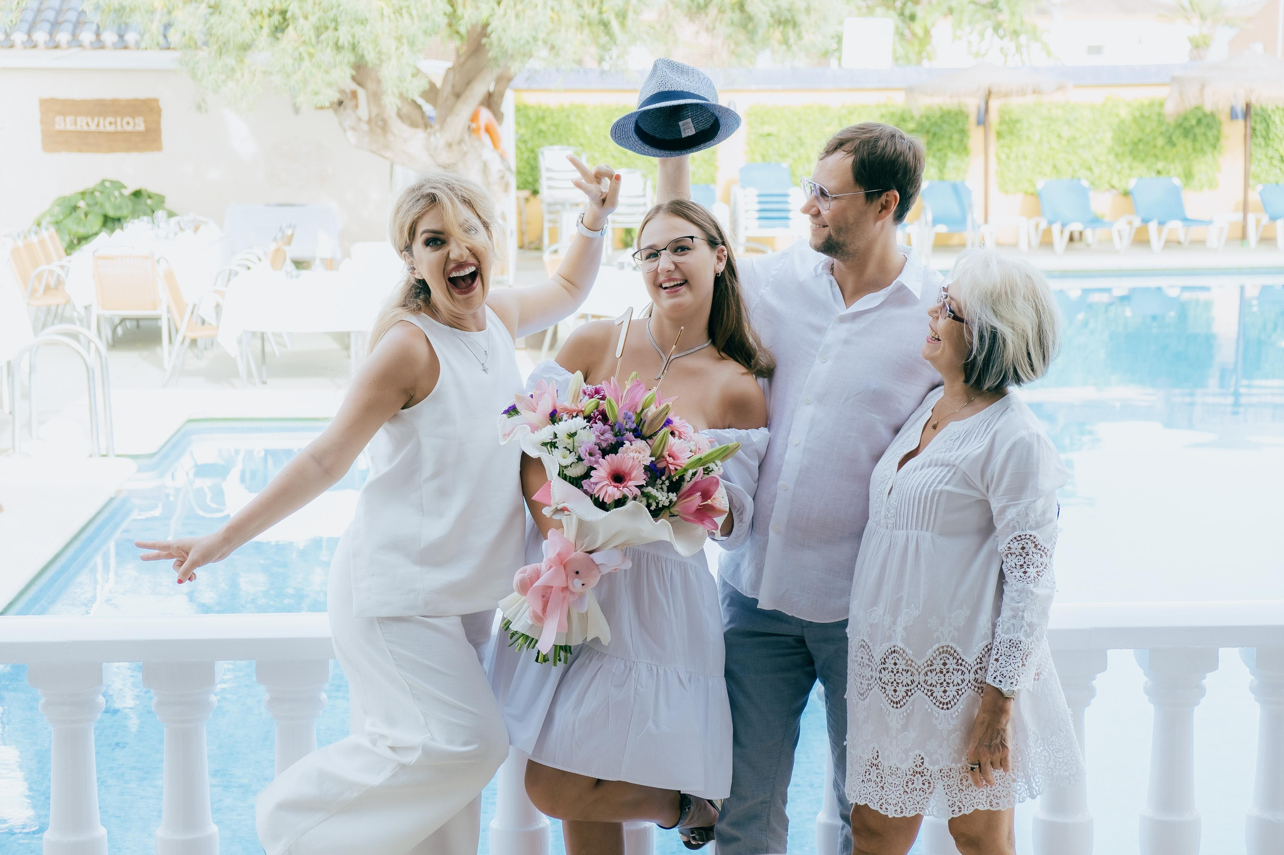 Photographer for birthday in Torre de la Horadada — lively and stylish shots