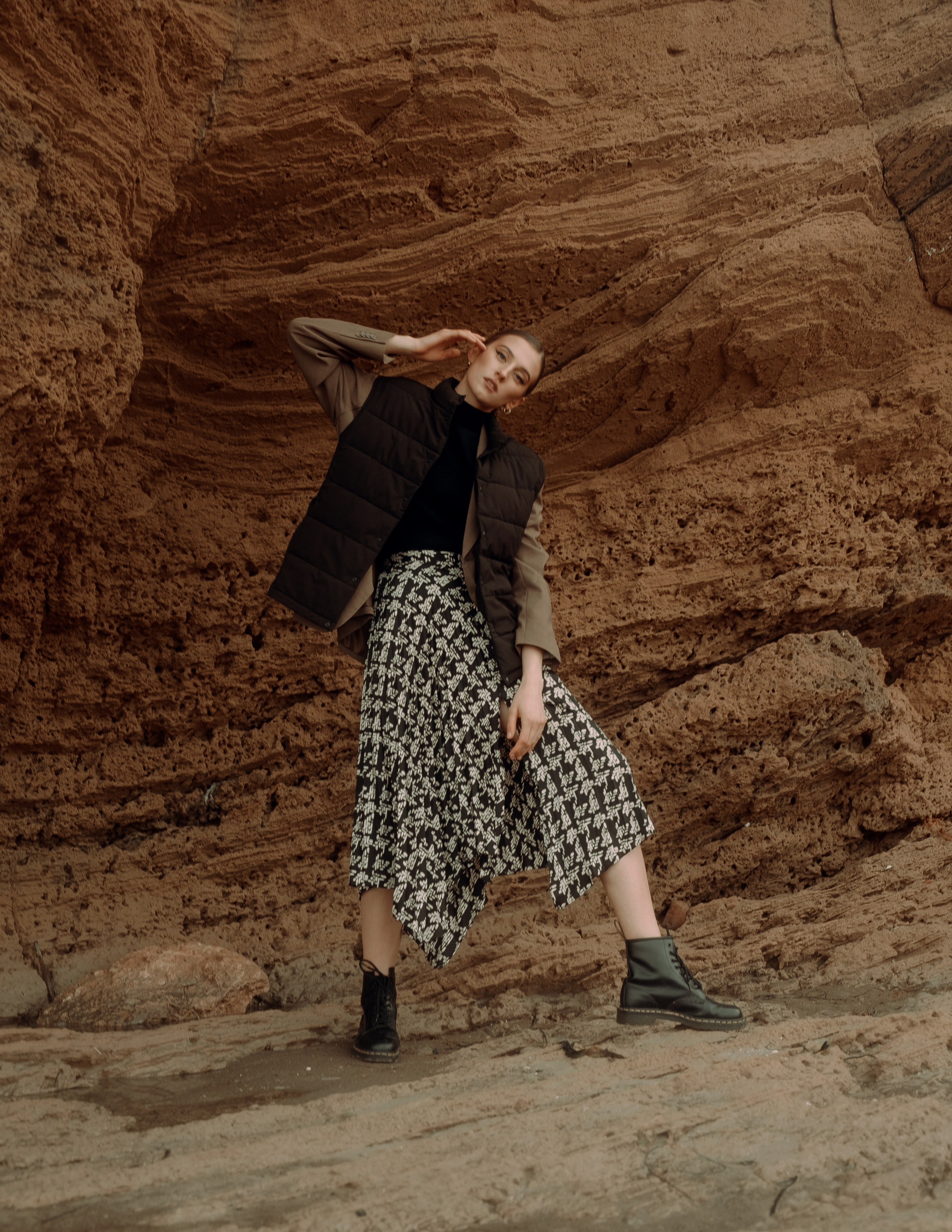 Atmospheric stylized photo shoot by the sea