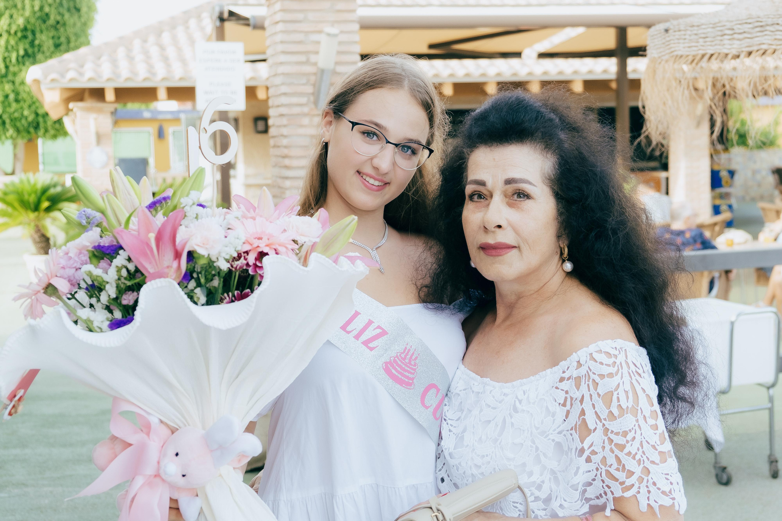 Photographer for birthday in Torre de la Horadada — lively and stylish shots