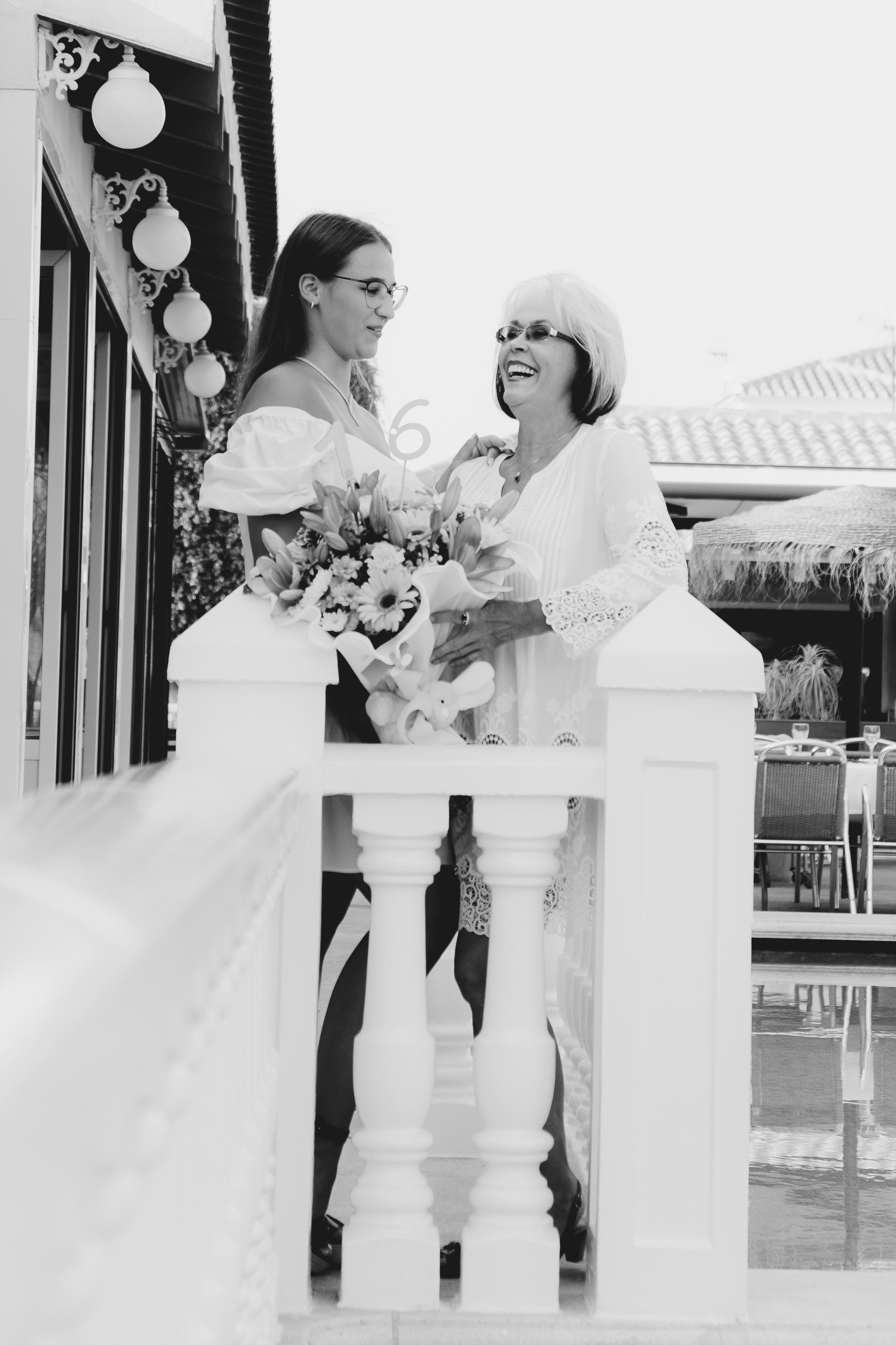 Photographer for birthday in Torre de la Horadada — lively and stylish shots