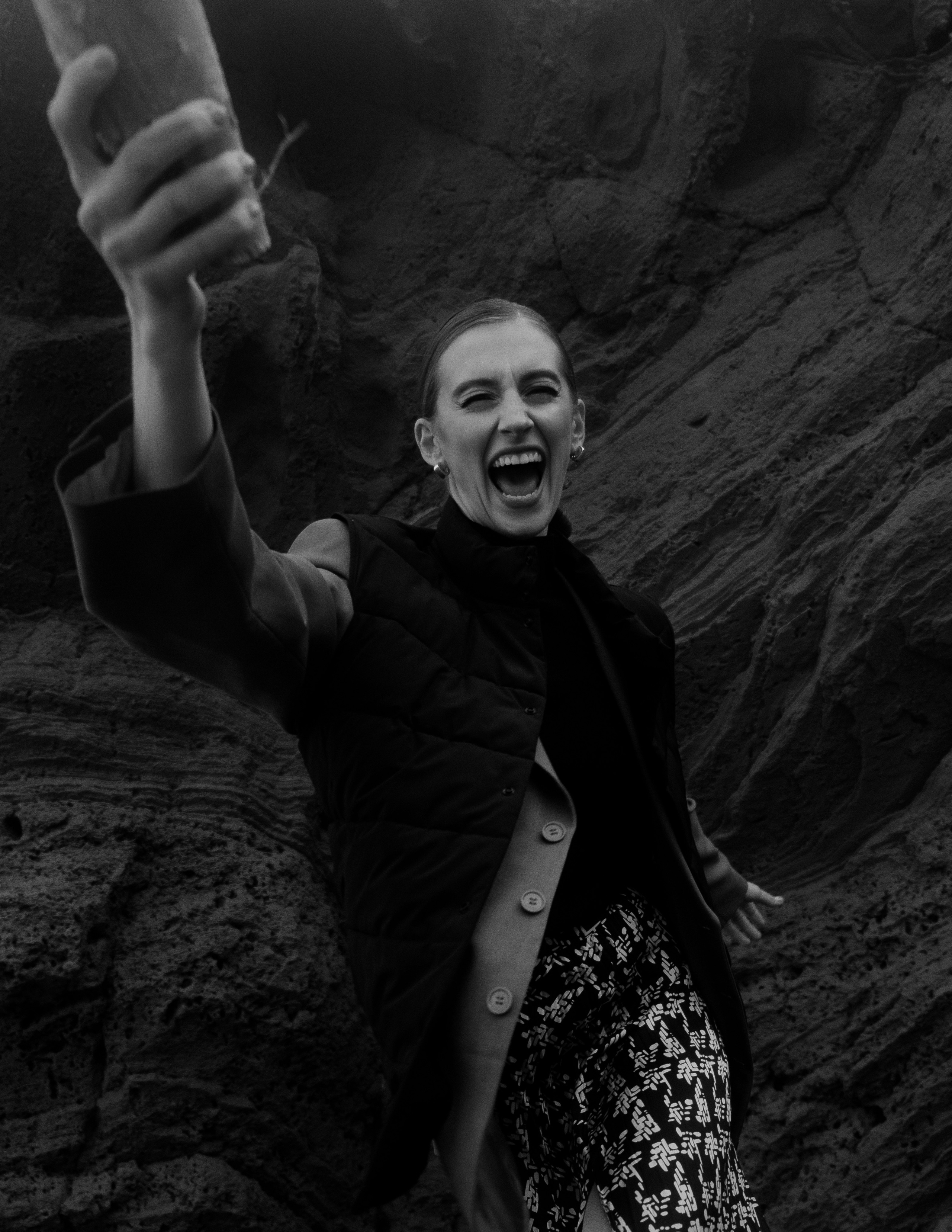 Atmospheric stylized photo shoot by the sea