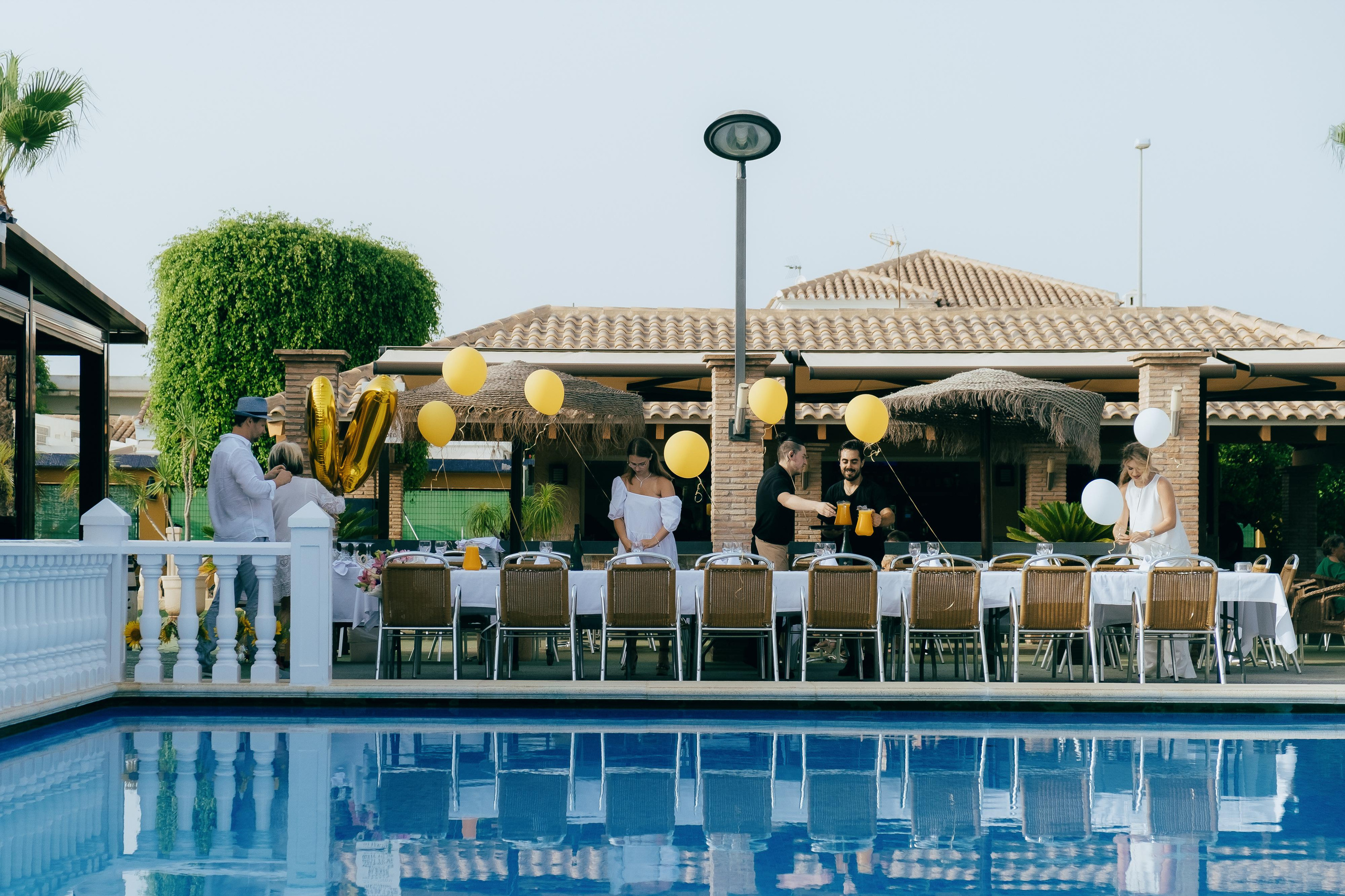 Photographer for birthday in Torre de la Horadada — lively and stylish shots
