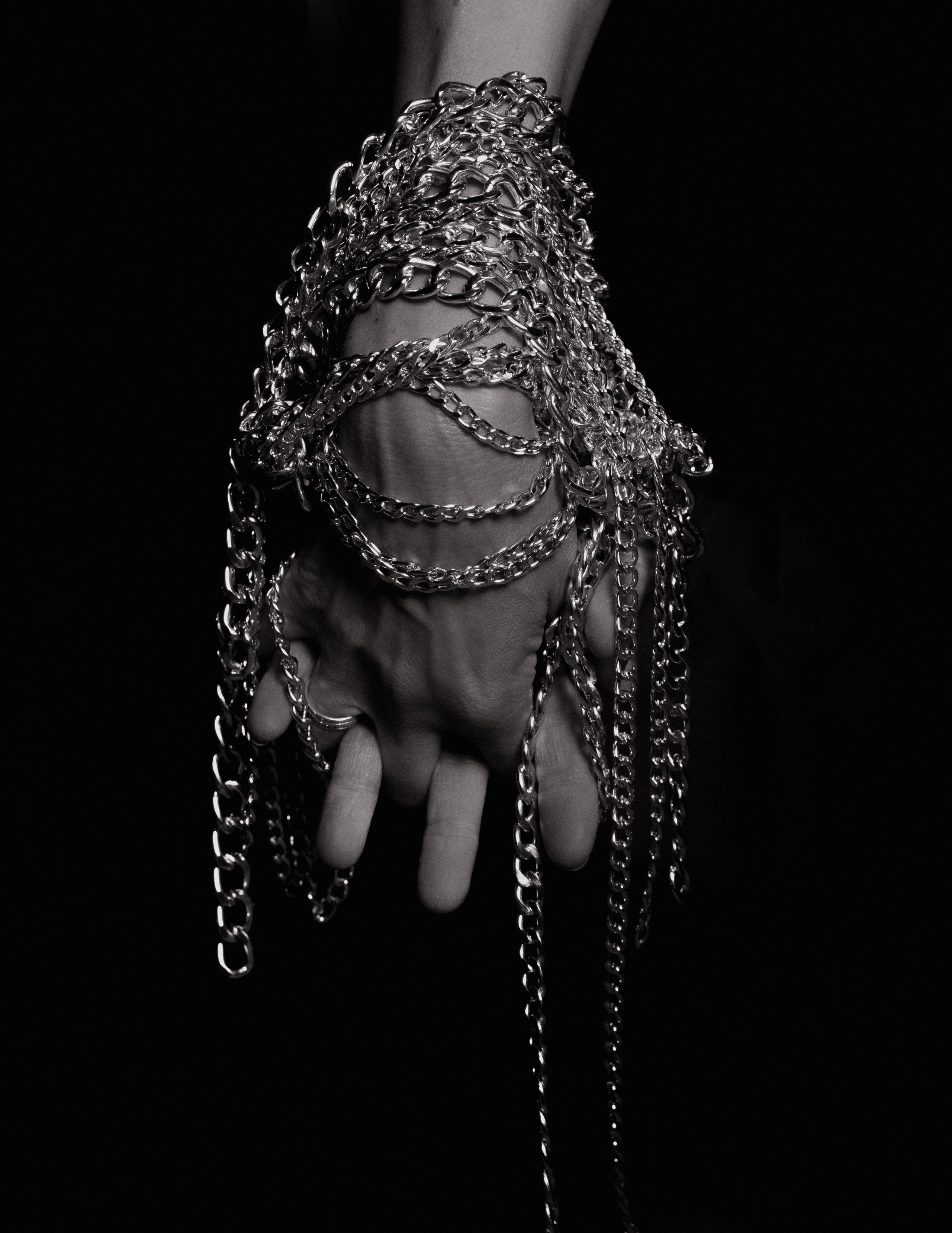 Coherence. Креативная арт-фотосессия с двумя девушками