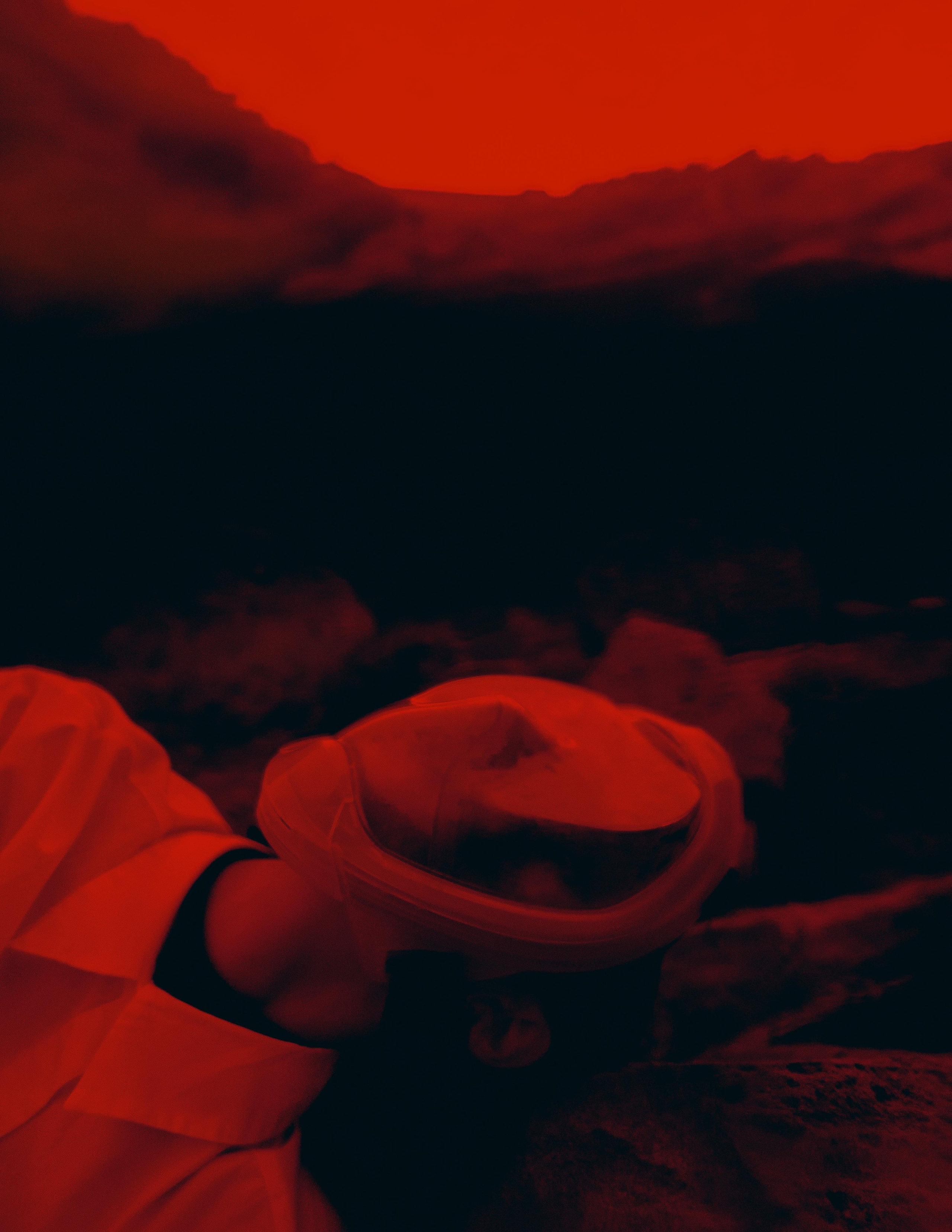 Mars Red. Креативная фотосессия «на Марсе»