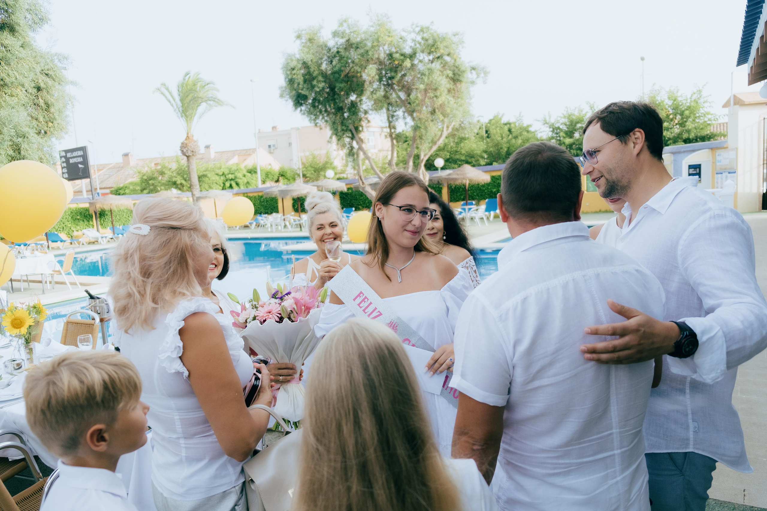 Photographer for birthday in Torre de la Horadada — lively and stylish shots