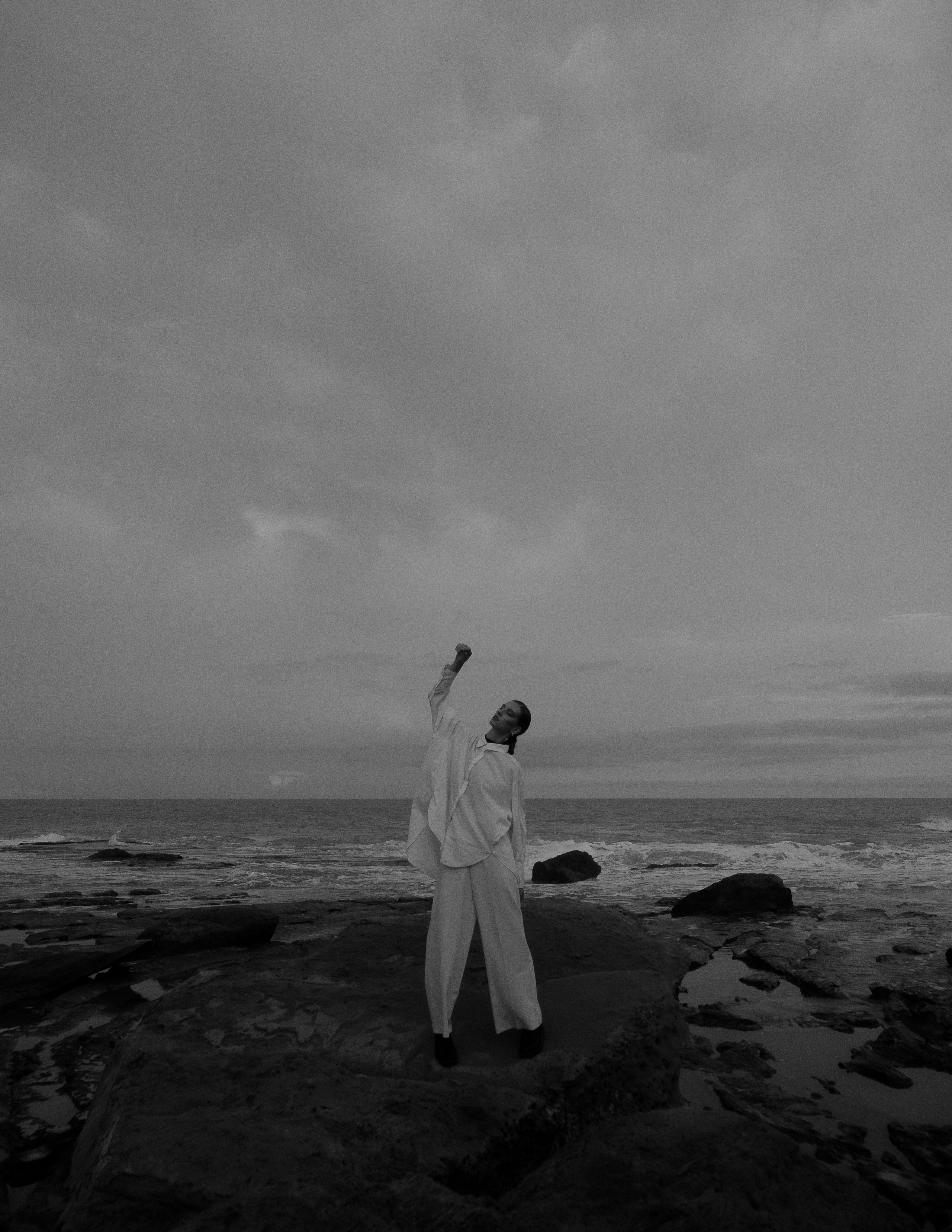Atmospheric stylized photo shoot by the sea
