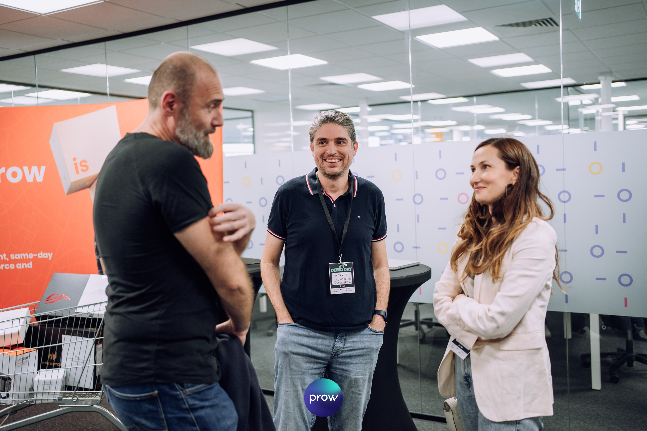 InVest DemoDay @ Cowork. Cozac Cristian Photographer