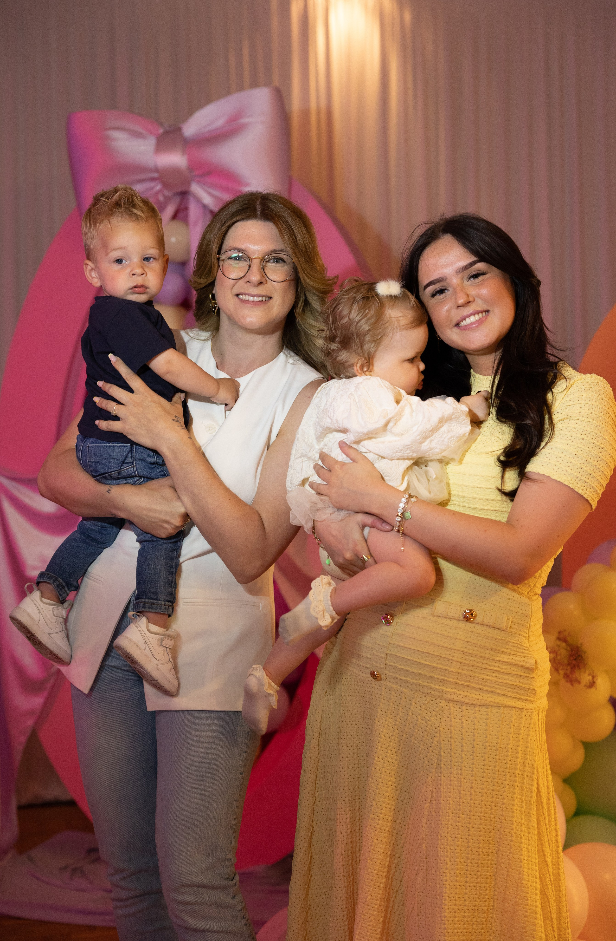 1 st Birthday. Portrait and Family Photographer in Netherlands