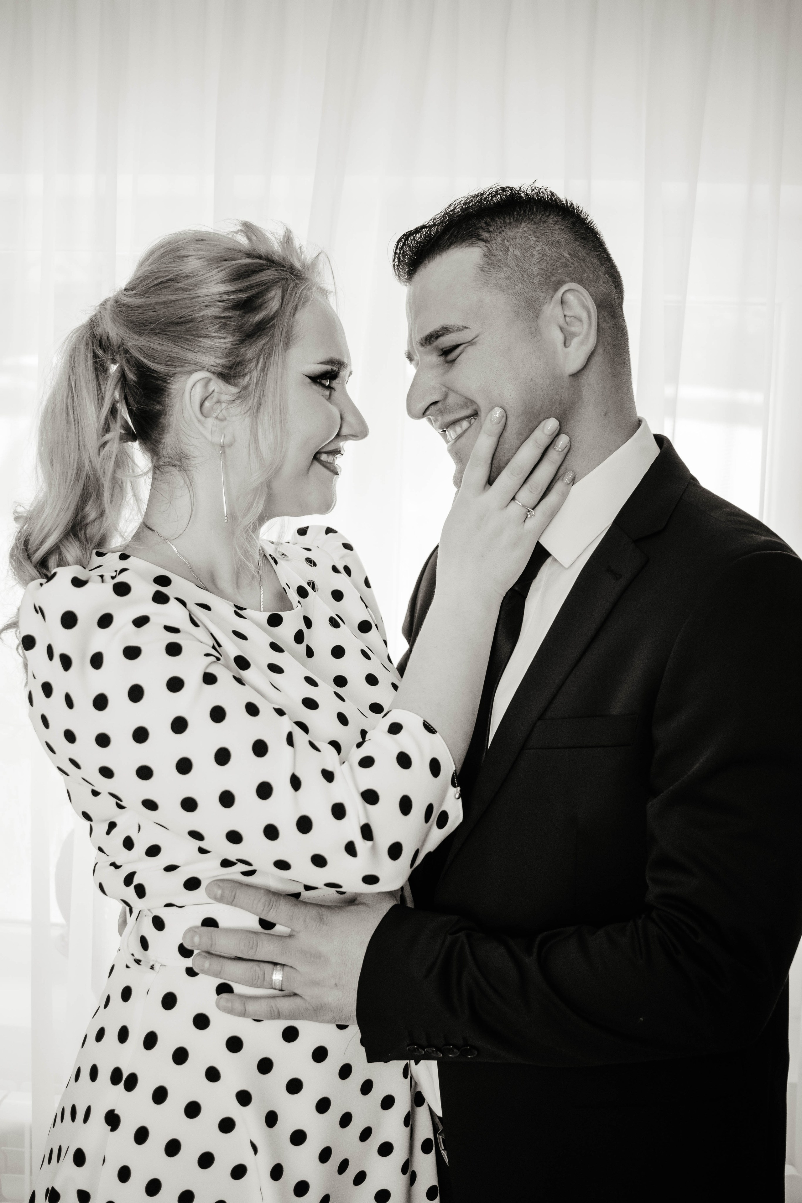 Damian. Fotograf si videograf — evenimente si studio