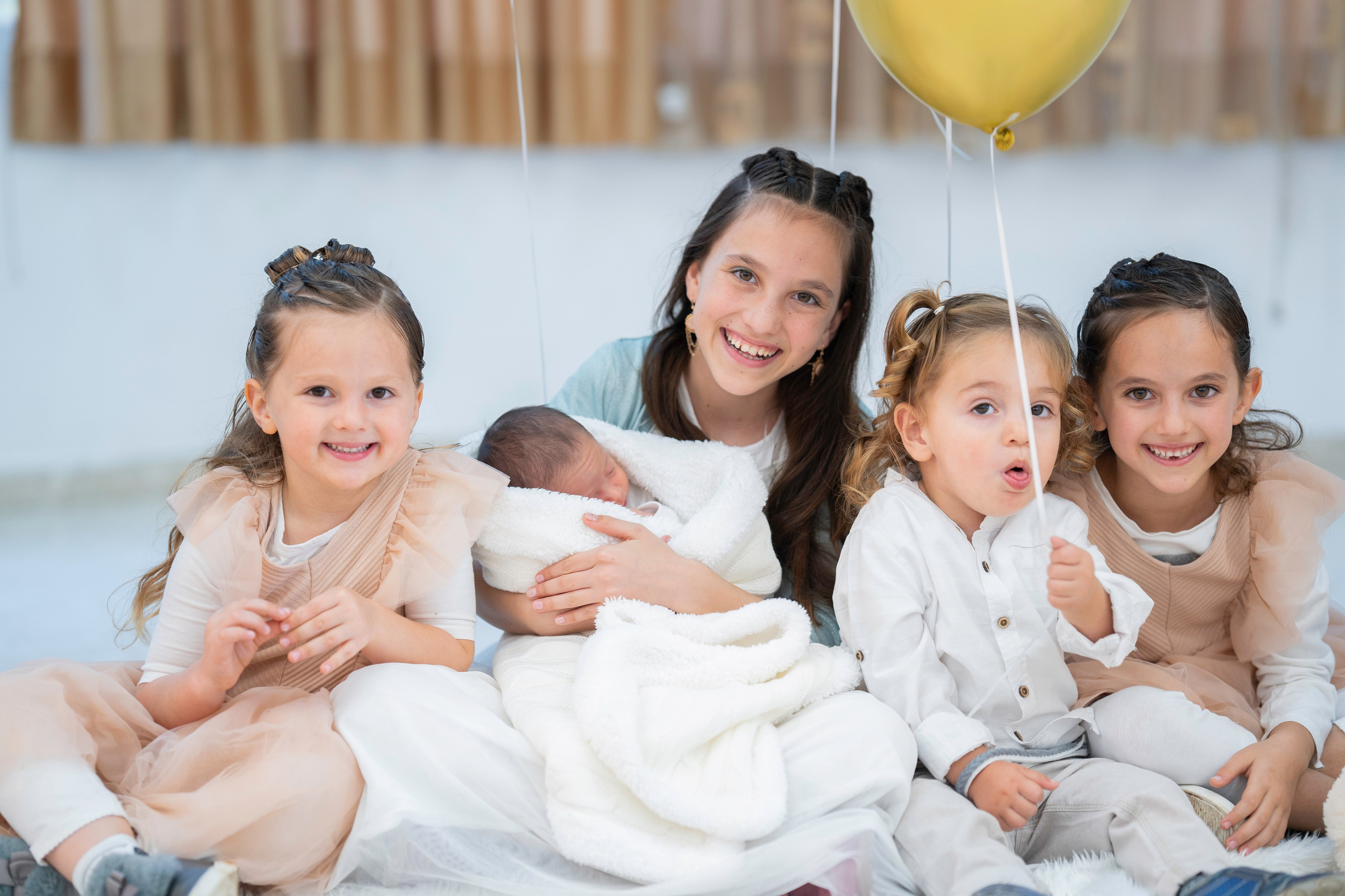 הברית של יוסף וחנה. יוסף מזרחי צילום חתונה, ברית וזוגיות. צלם מקצועי שאוהב להוציא אתכם הכי יפים ברגעים הכי מרגשים